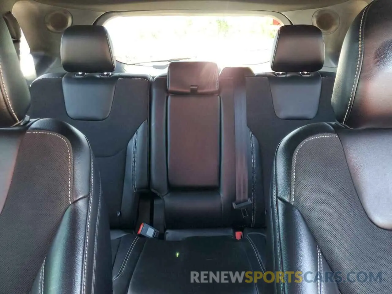 10 fotografías del automóvil dañado 2FMPK4APXKBB33910 FORD EDGE 2019