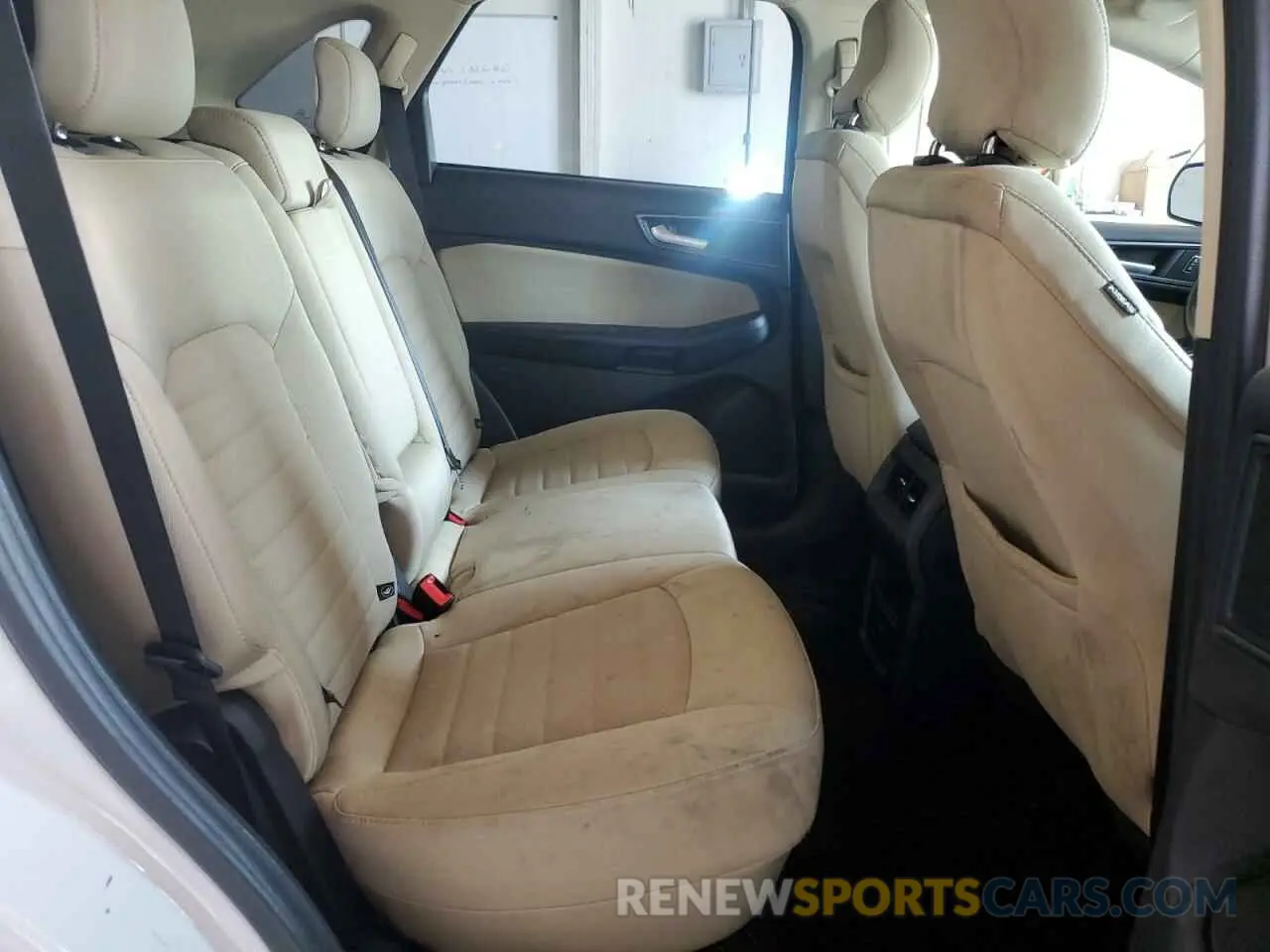 10 fotografías del automóvil dañado 2FMPK4G95KBC24009 FORD EDGE 2019