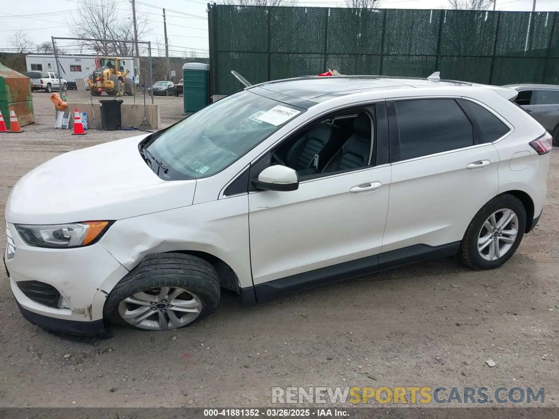 14 fotografías del automóvil dañado 2FMPK4J90KBC24962 FORD EDGE 2019