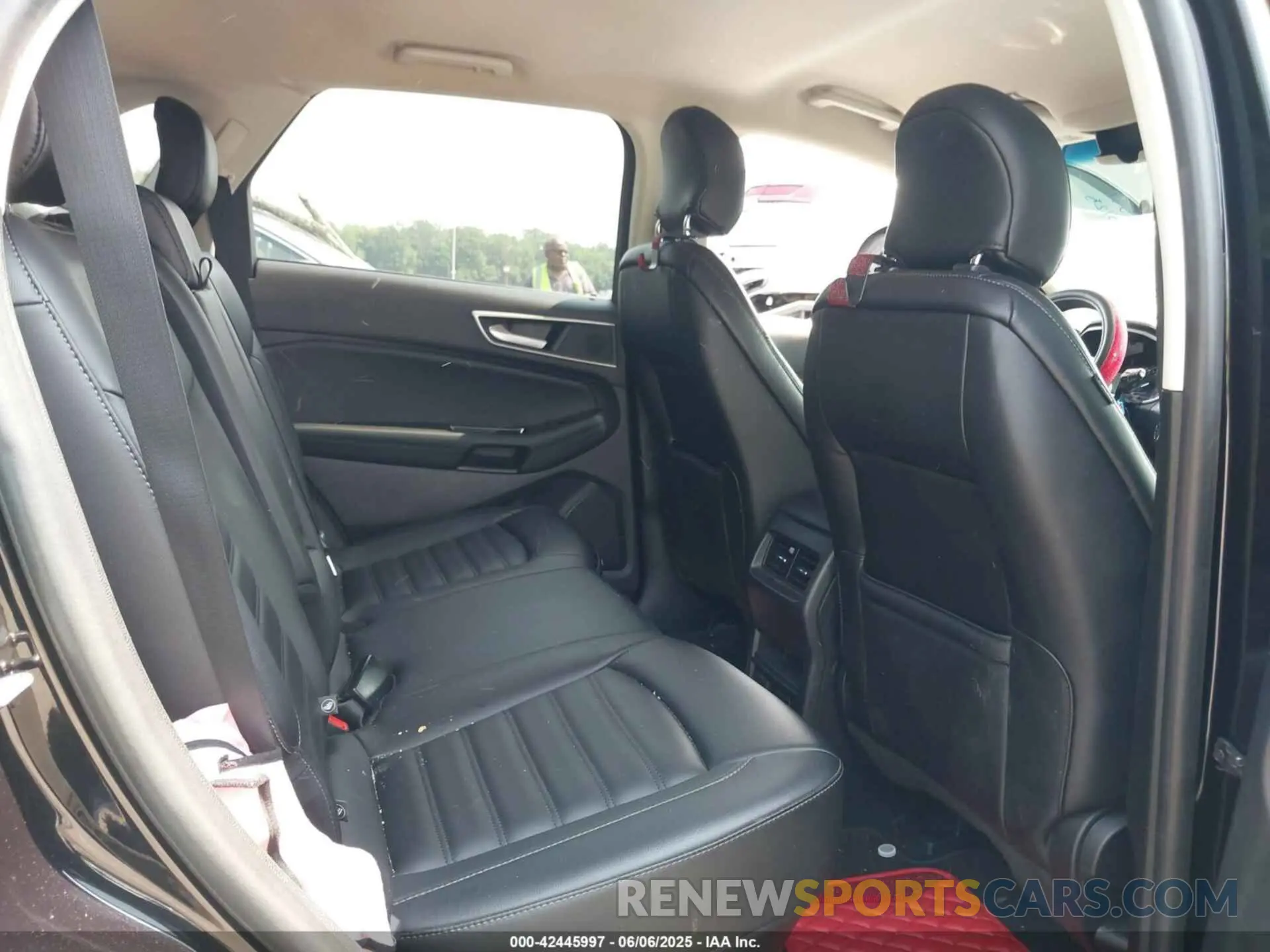 8 fotografías del automóvil dañado 2FMPK4J91KBC31547 FORD EDGE 2019