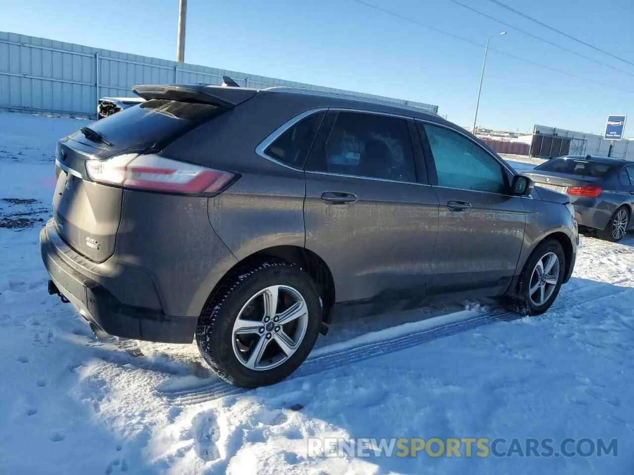 3 fotografías del automóvil dañado 2FMPK4J92KBB69527 FORD EDGE 2019