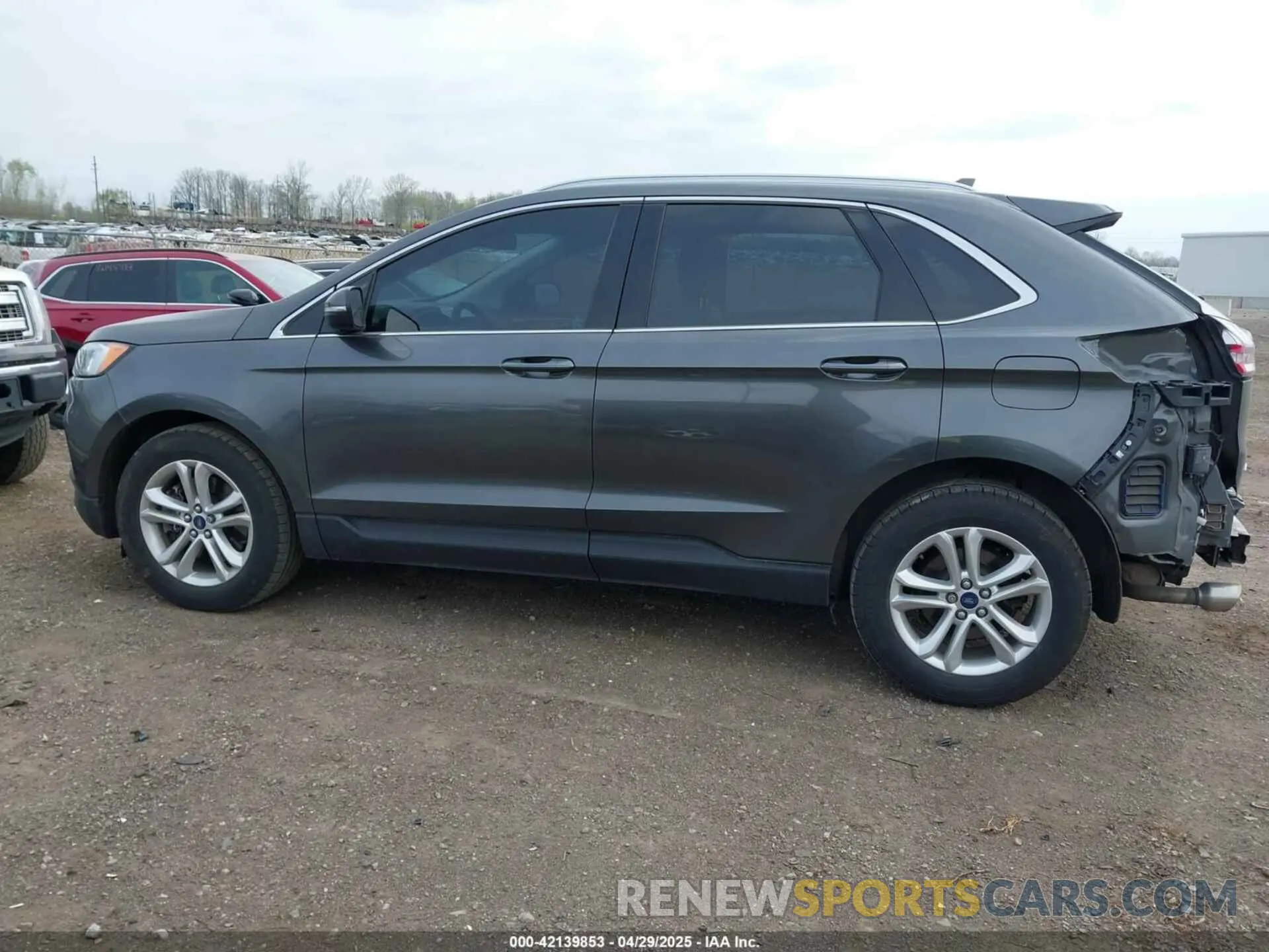 15 fotografías del automóvil dañado 2FMPK4J92KBC60085 FORD EDGE 2019