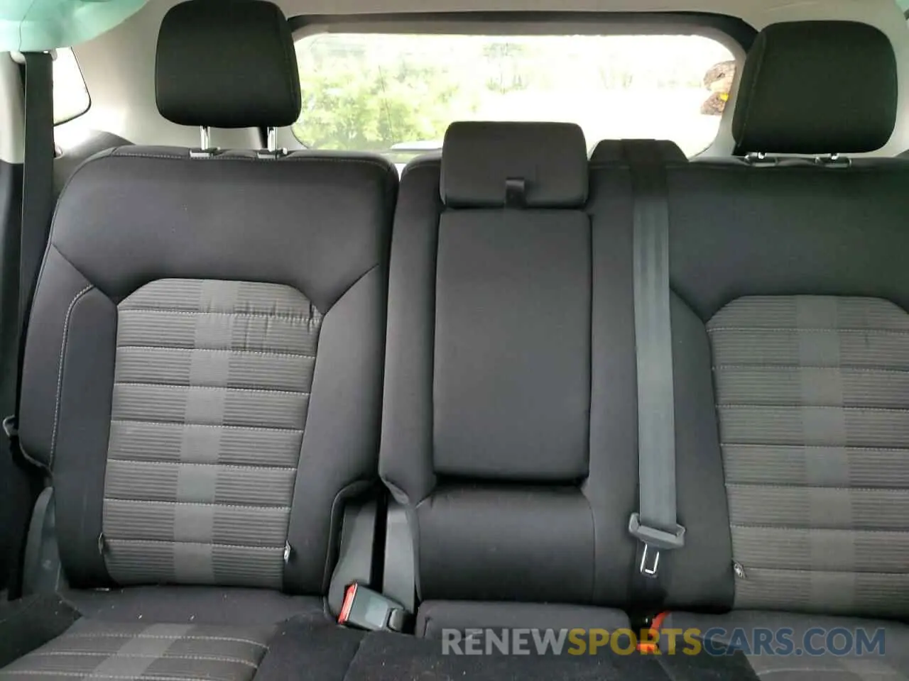 10 fotografías del automóvil dañado 2FMPK4J93KBB15606 FORD EDGE 2019