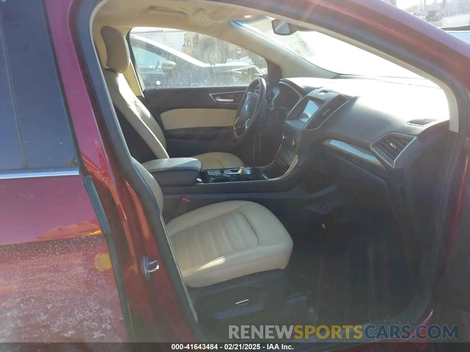 5 fotografías del automóvil dañado 2FMPK4J93KBB48220 FORD EDGE 2019