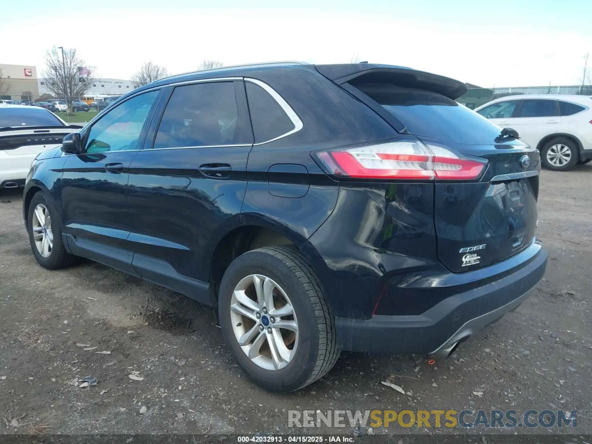 3 fotografías del automóvil dañado 2FMPK4J93KBB66345 FORD EDGE 2019