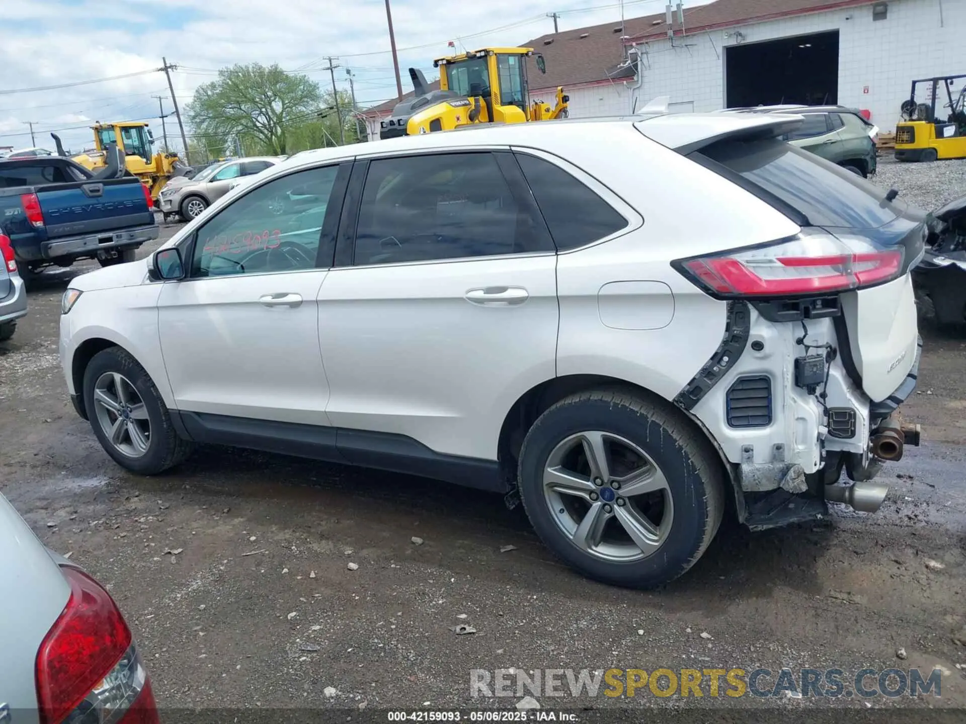 14 fotografías del automóvil dañado 2FMPK4J93KBB78771 FORD EDGE 2019