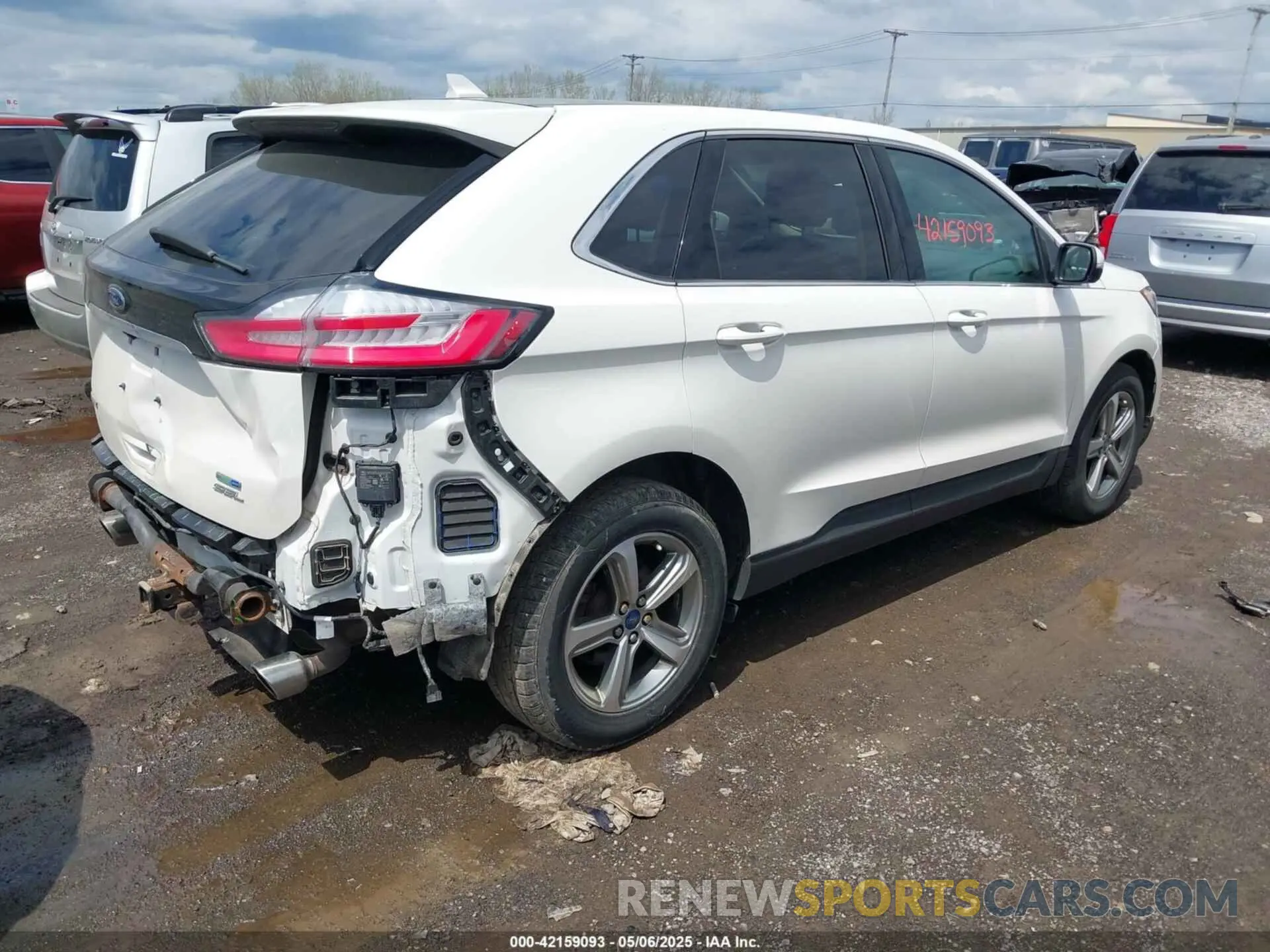 4 fotografías del automóvil dañado 2FMPK4J93KBB78771 FORD EDGE 2019
