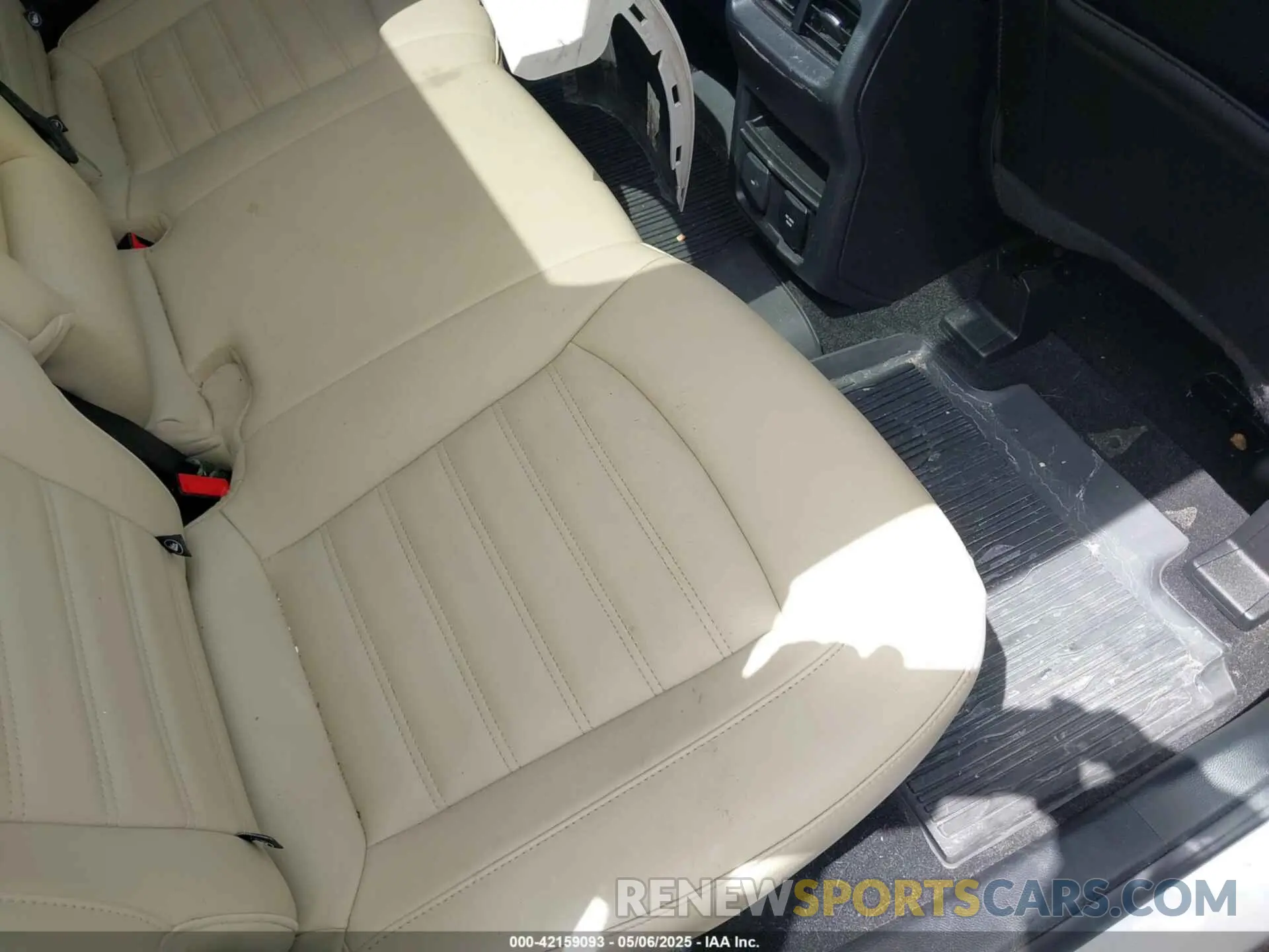 8 fotografías del automóvil dañado 2FMPK4J93KBB78771 FORD EDGE 2019