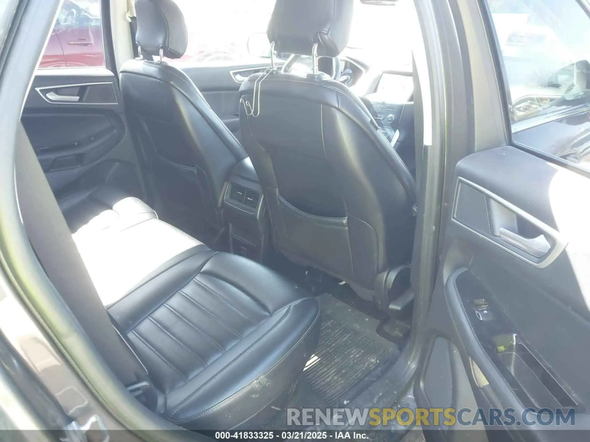 8 fotografías del automóvil dañado 2FMPK4J95KBB73037 FORD EDGE 2019