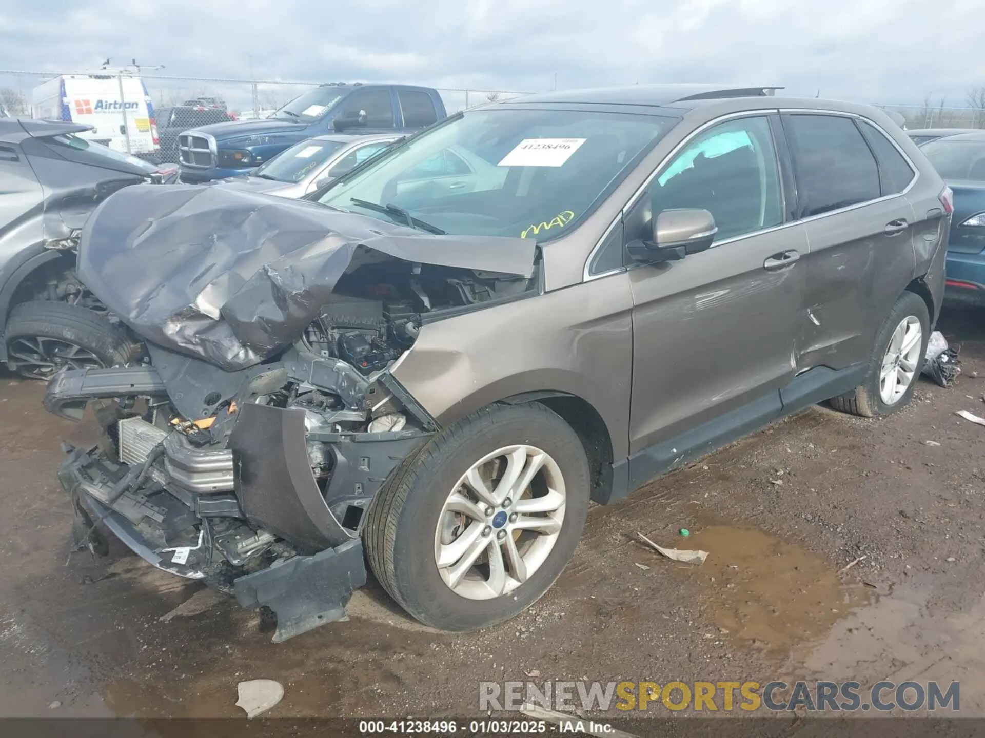 2 fotografías del automóvil dañado 2FMPK4J98KBC70314 FORD EDGE 2019