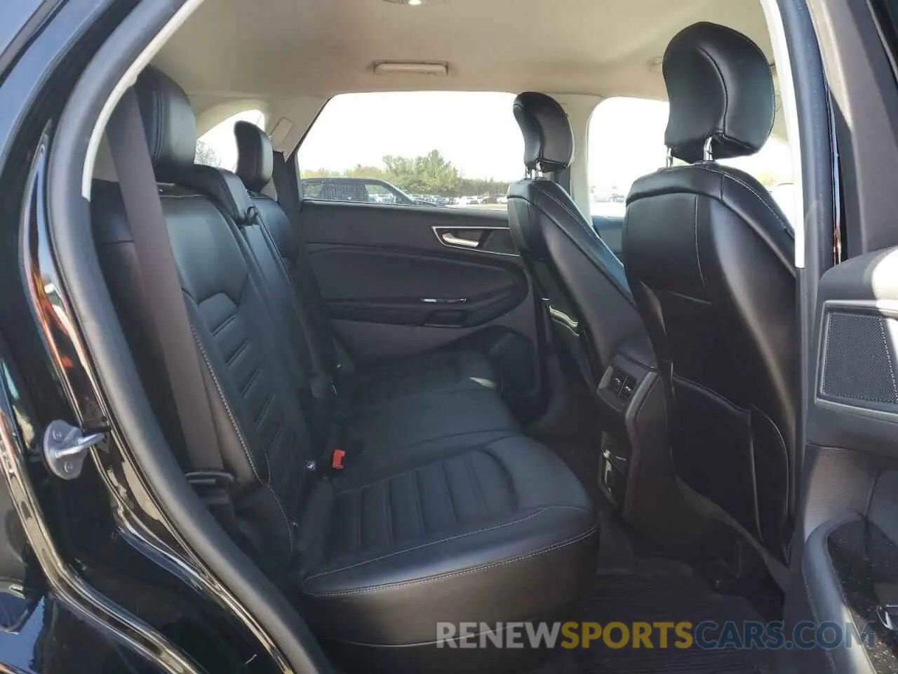 12 fotografías del automóvil dañado 2FMPK4J99KBB47590 FORD EDGE 2019