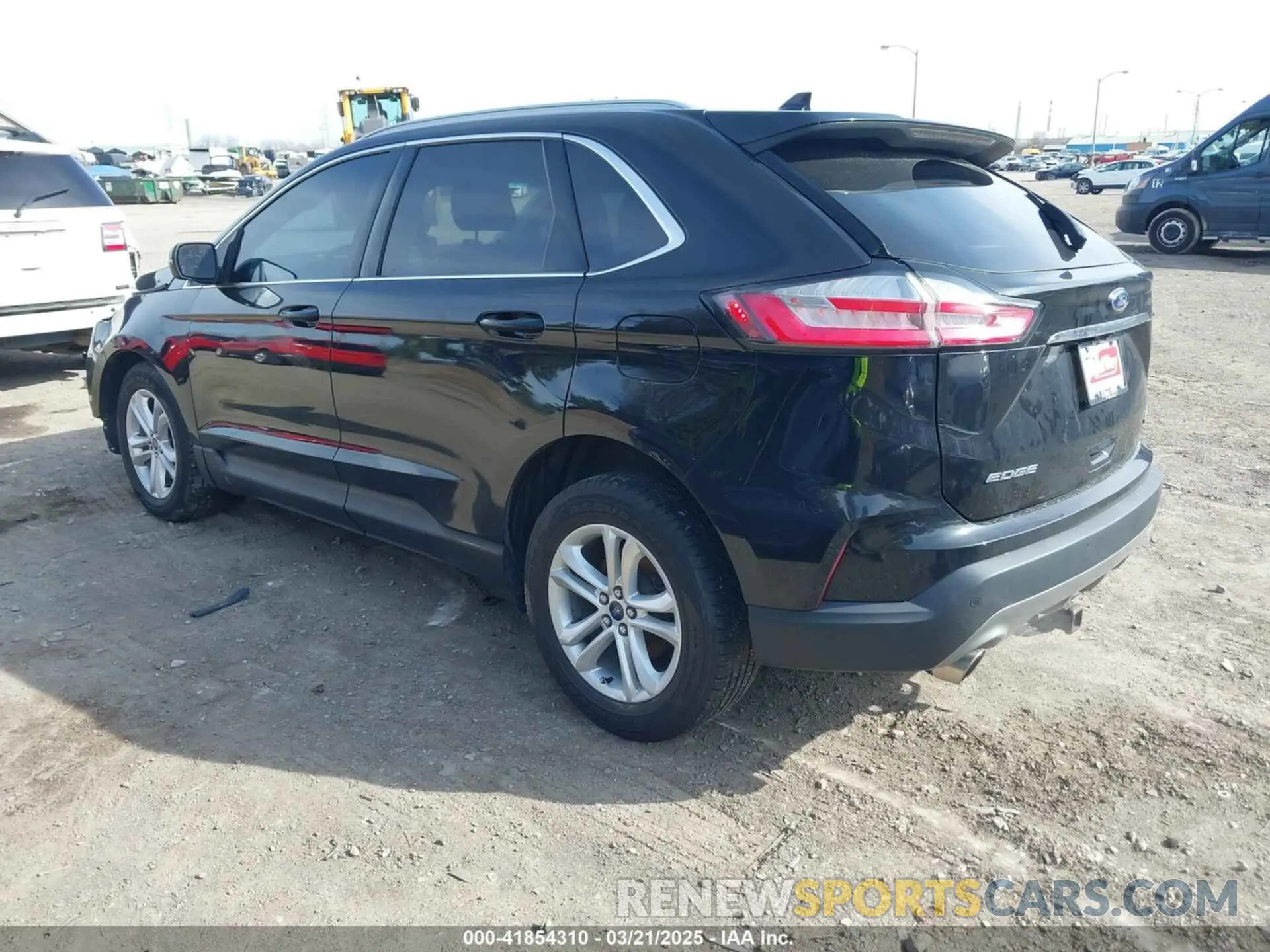 3 fotografías del automóvil dañado 2FMPK4J99KBC19405 FORD EDGE 2019