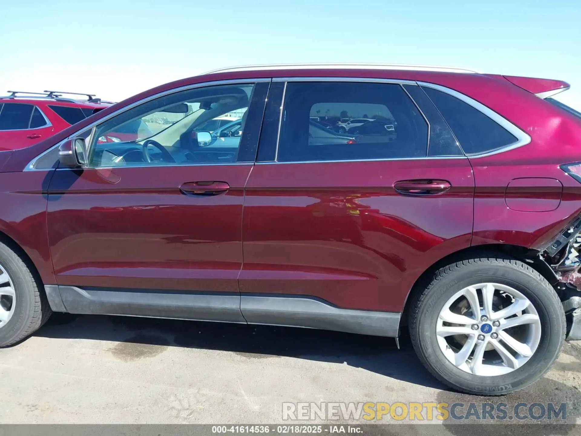 14 fotografías del automóvil dañado 2FMPK4J9XKBB10449 FORD EDGE 2019