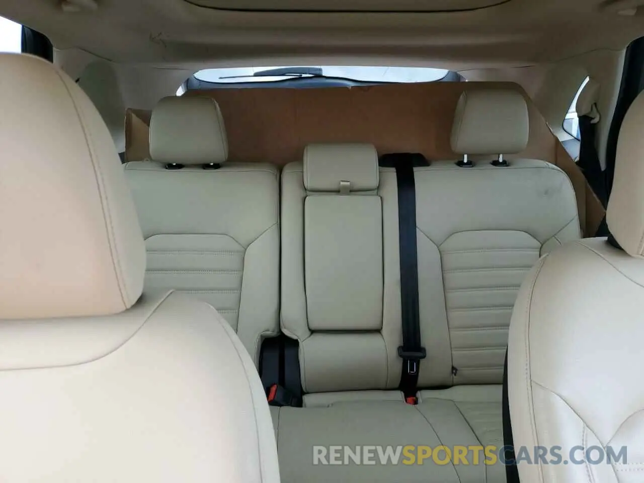 10 fotografías del automóvil dañado 2FMPK4J9XKBC49206 FORD EDGE 2019