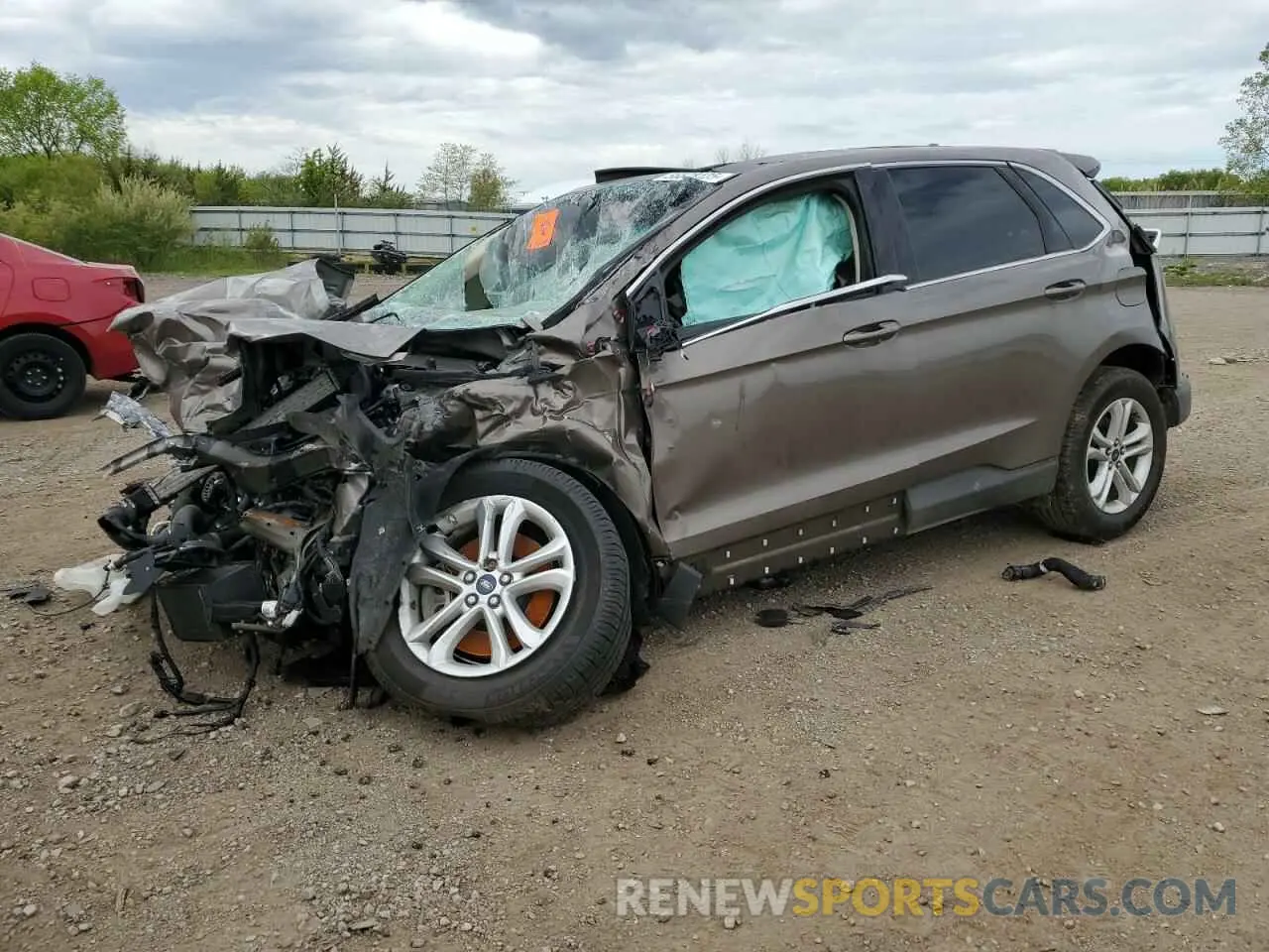 1 fotografías del automóvil dañado 2FMPK4J9XKBC64000 FORD EDGE 2019