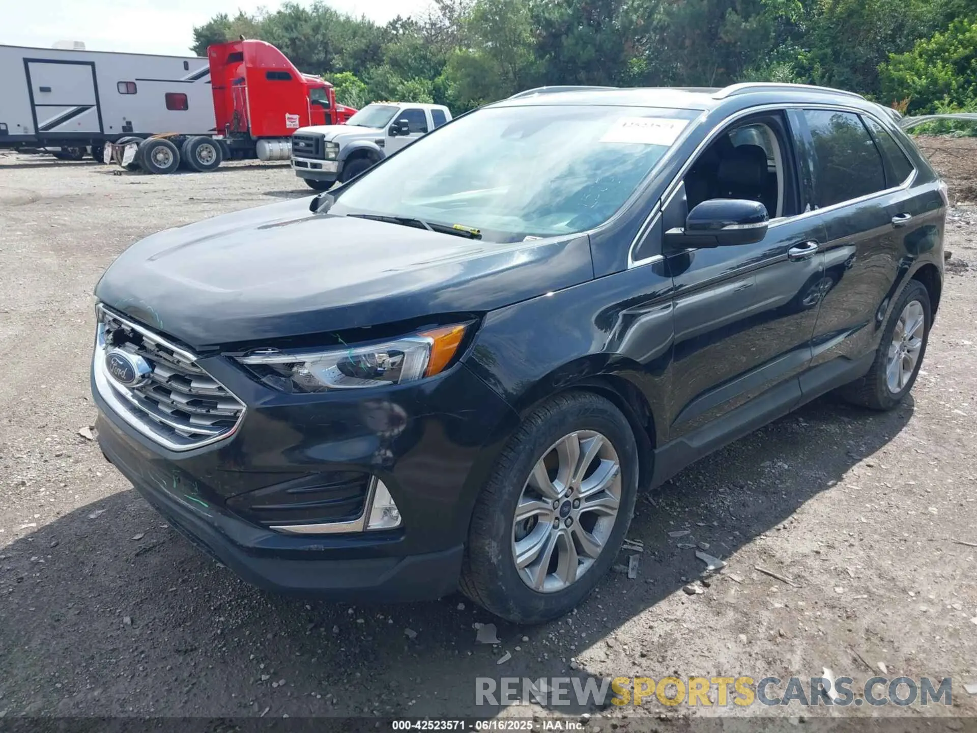 2 fotografías del automóvil dañado 2FMPK4K93KBC22525 FORD EDGE 2019
