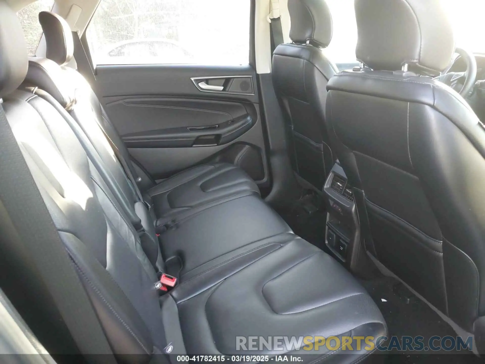 8 fotografías del automóvil dañado 2FMPK4K94KBB35619 FORD EDGE 2019