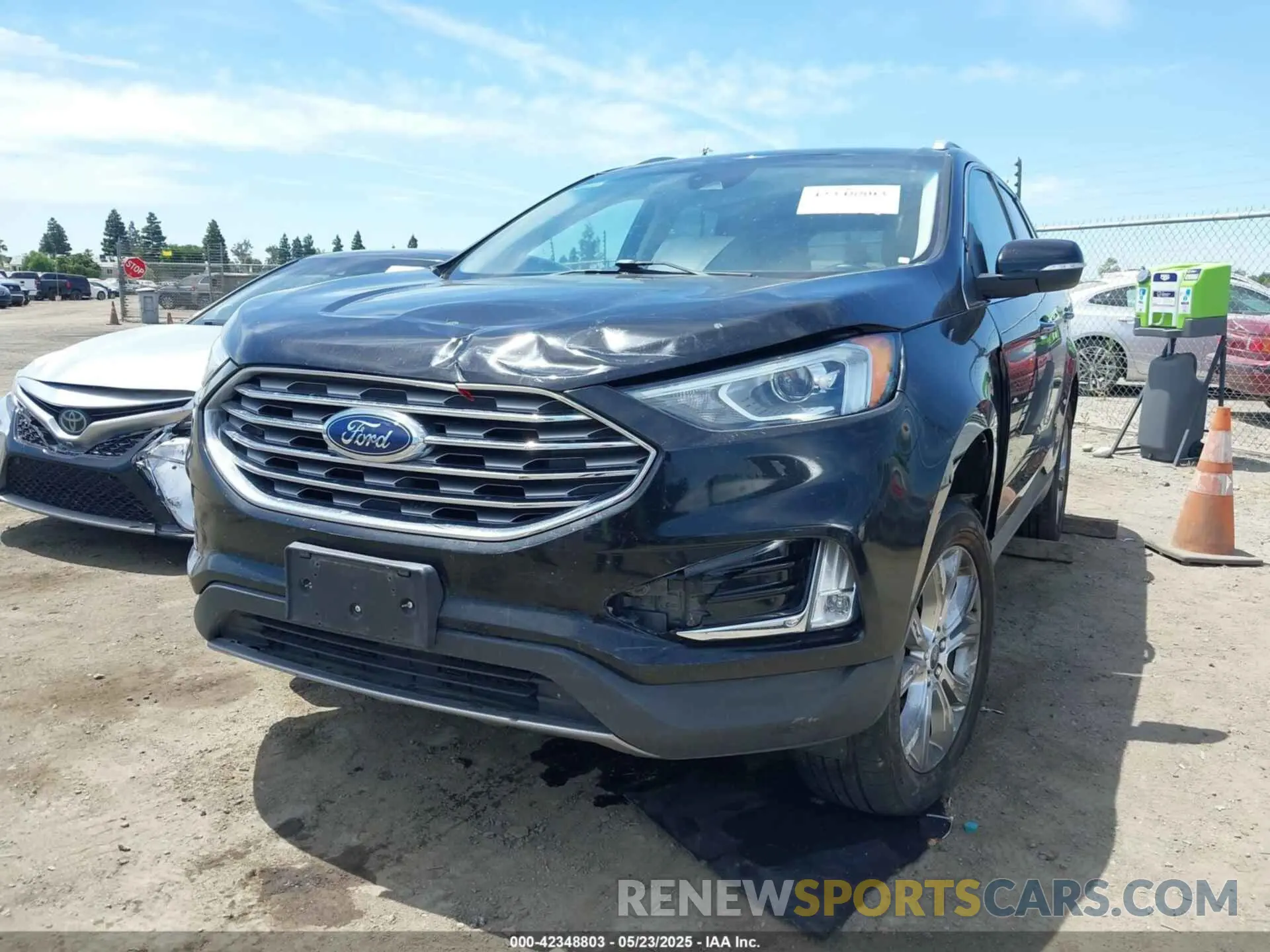 2 fotografías del automóvil dañado 2FMPK4K98KBB55520 FORD EDGE 2019