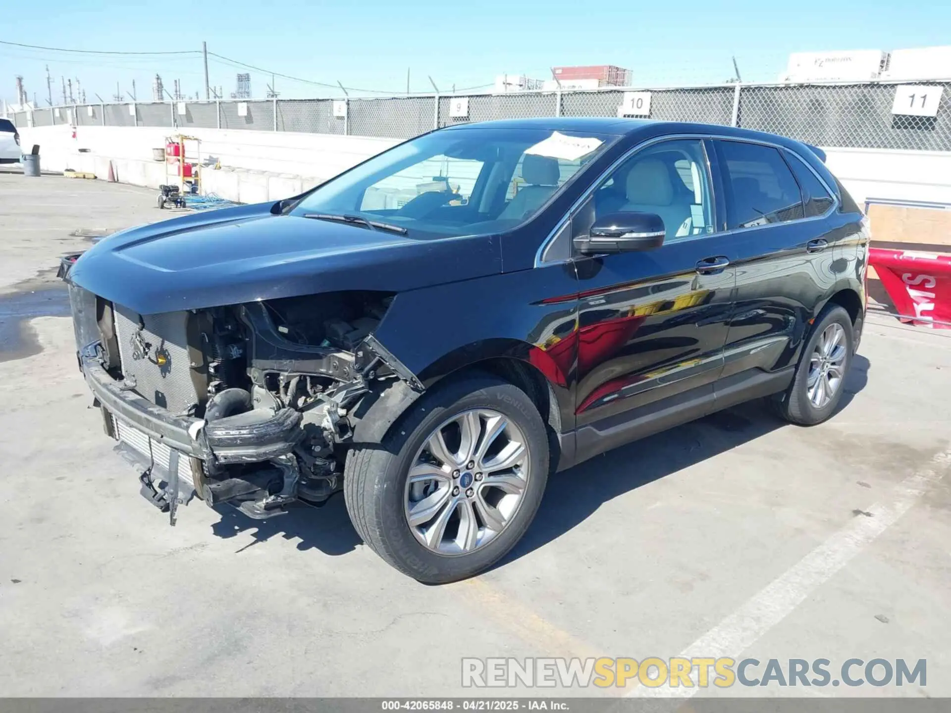 2 fotografías del automóvil dañado 2FMPK4K99KBB76439 FORD EDGE 2019