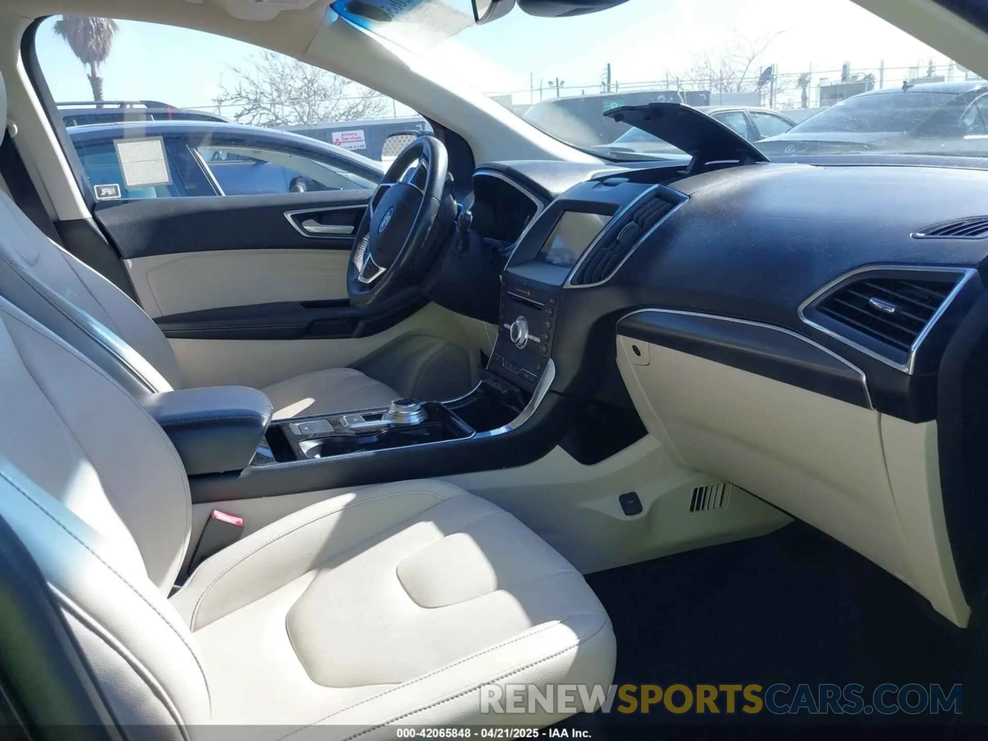 5 fotografías del automóvil dañado 2FMPK4K99KBB76439 FORD EDGE 2019