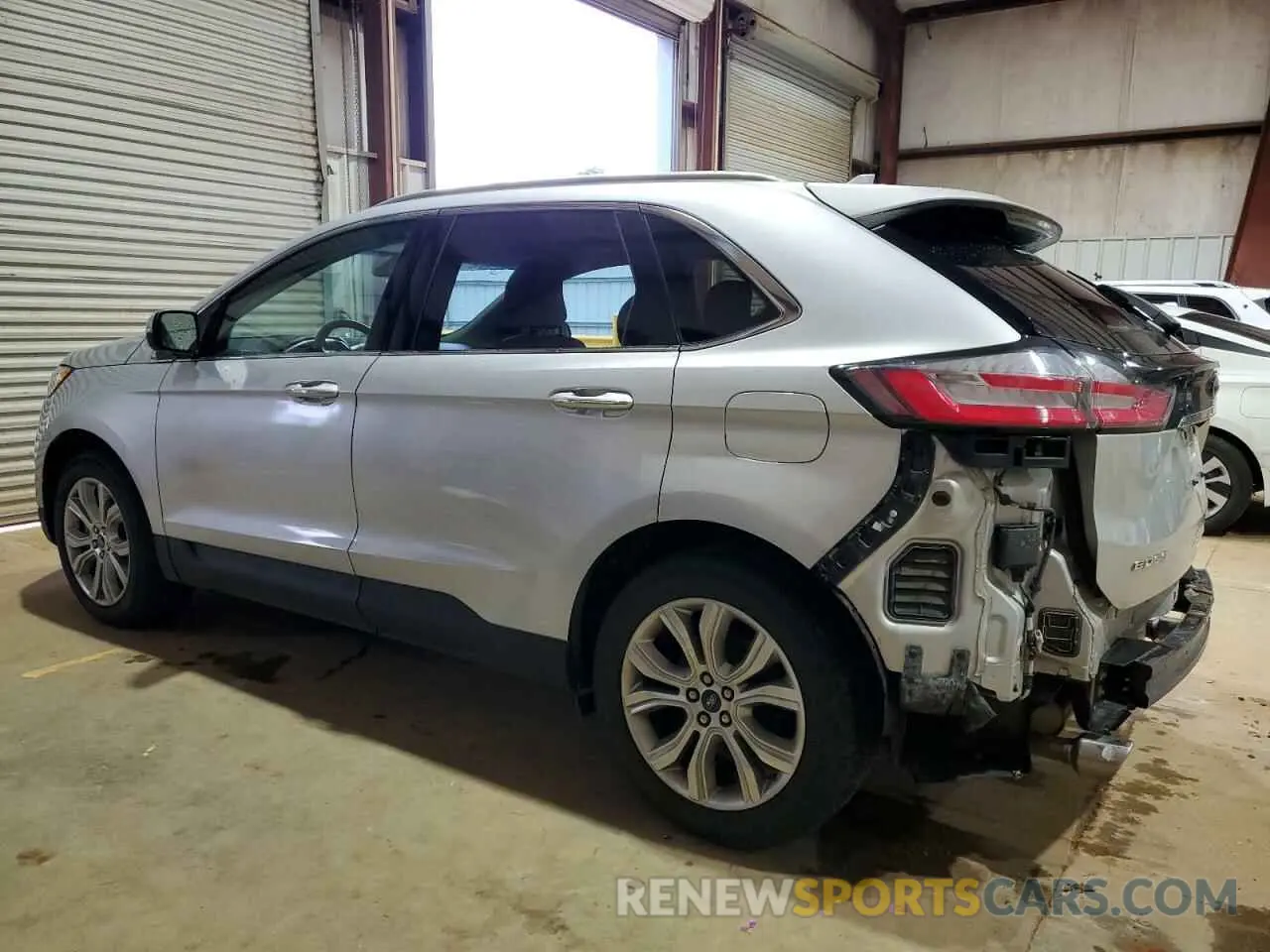 2 fotografías del automóvil dañado 2FMPK4K9XKBB56331 FORD EDGE 2019