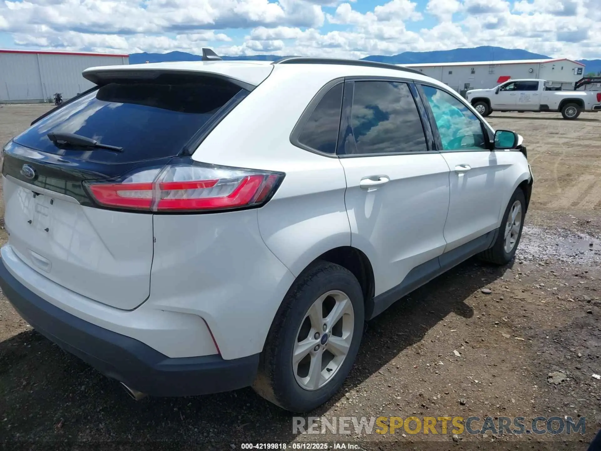4 fotografías del automóvil dañado 2FMPK3G93LBB63027 FORD EDGE 2020