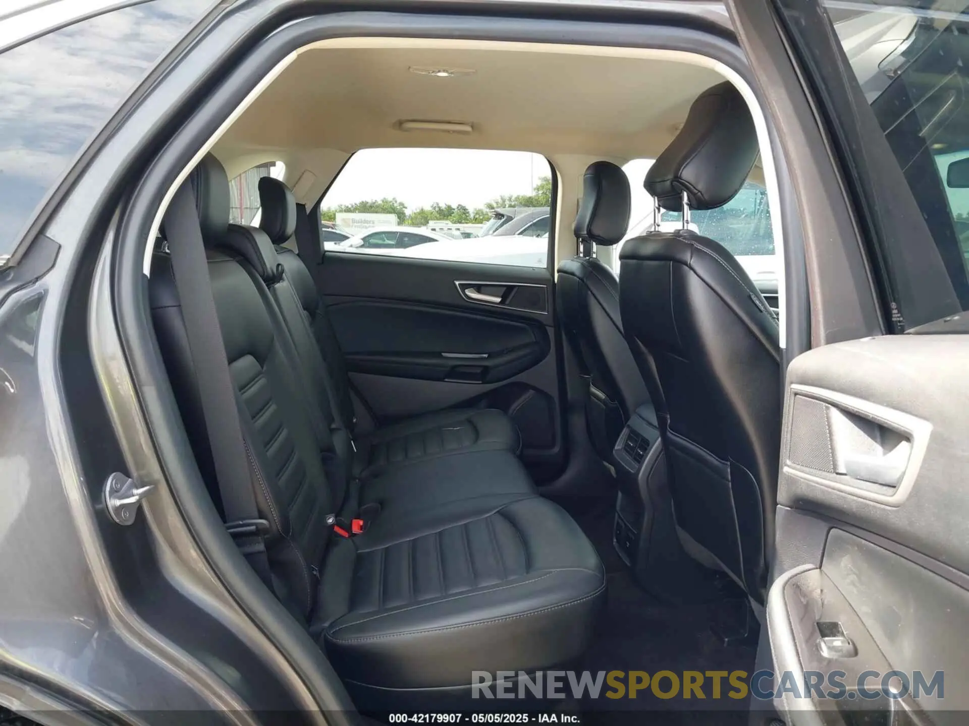 8 fotografías del automóvil dañado 2FMPK3J9XLBA54556 FORD EDGE 2020