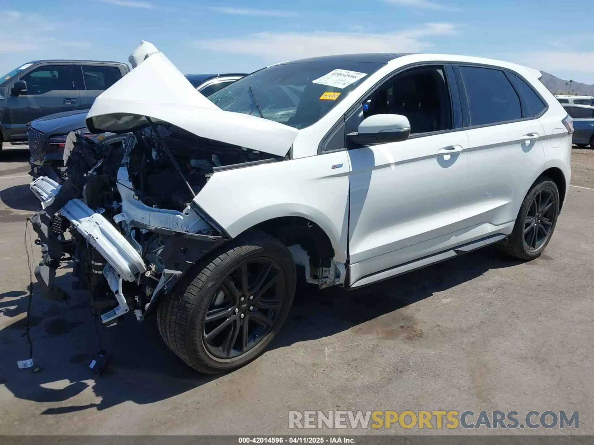 2 fotografías del automóvil dañado 2FMPK3J9XLBB18529 FORD EDGE 2020
