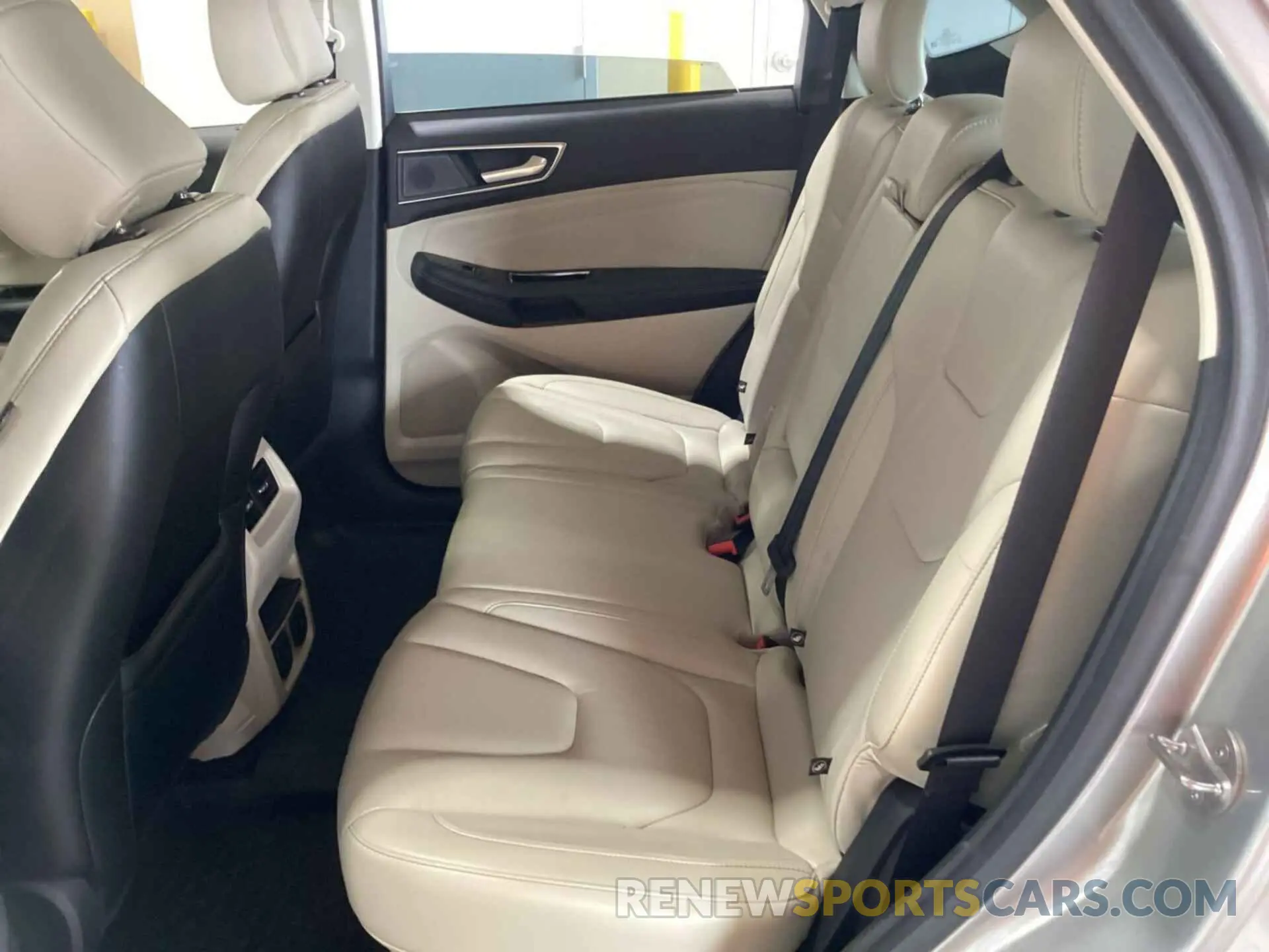 16 fotografías del automóvil dañado 2FMPK3K92LBB38322 FORD EDGE 2020