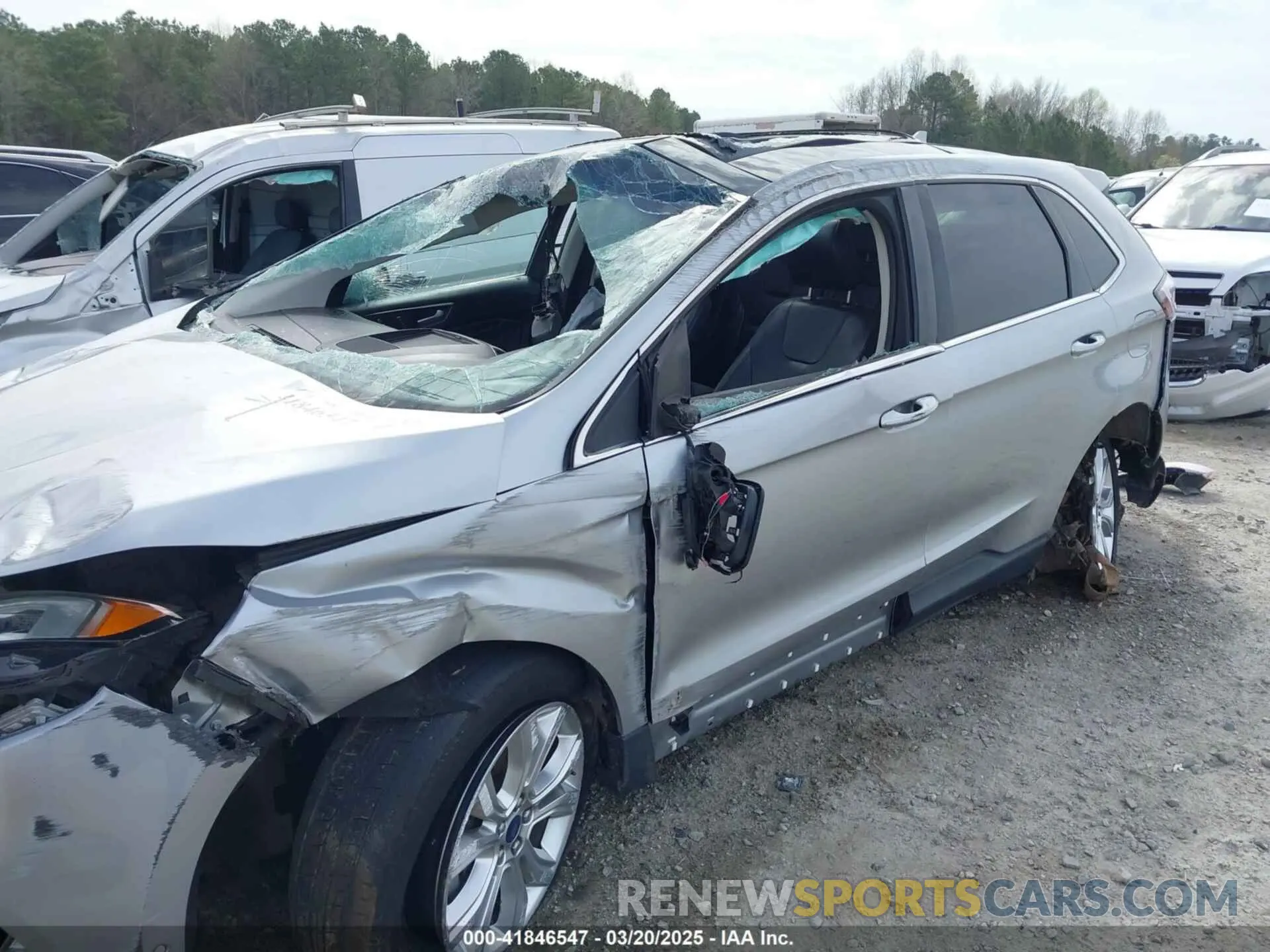 14 fotografías del automóvil dañado 2FMPK3K98LBA16399 FORD EDGE 2020