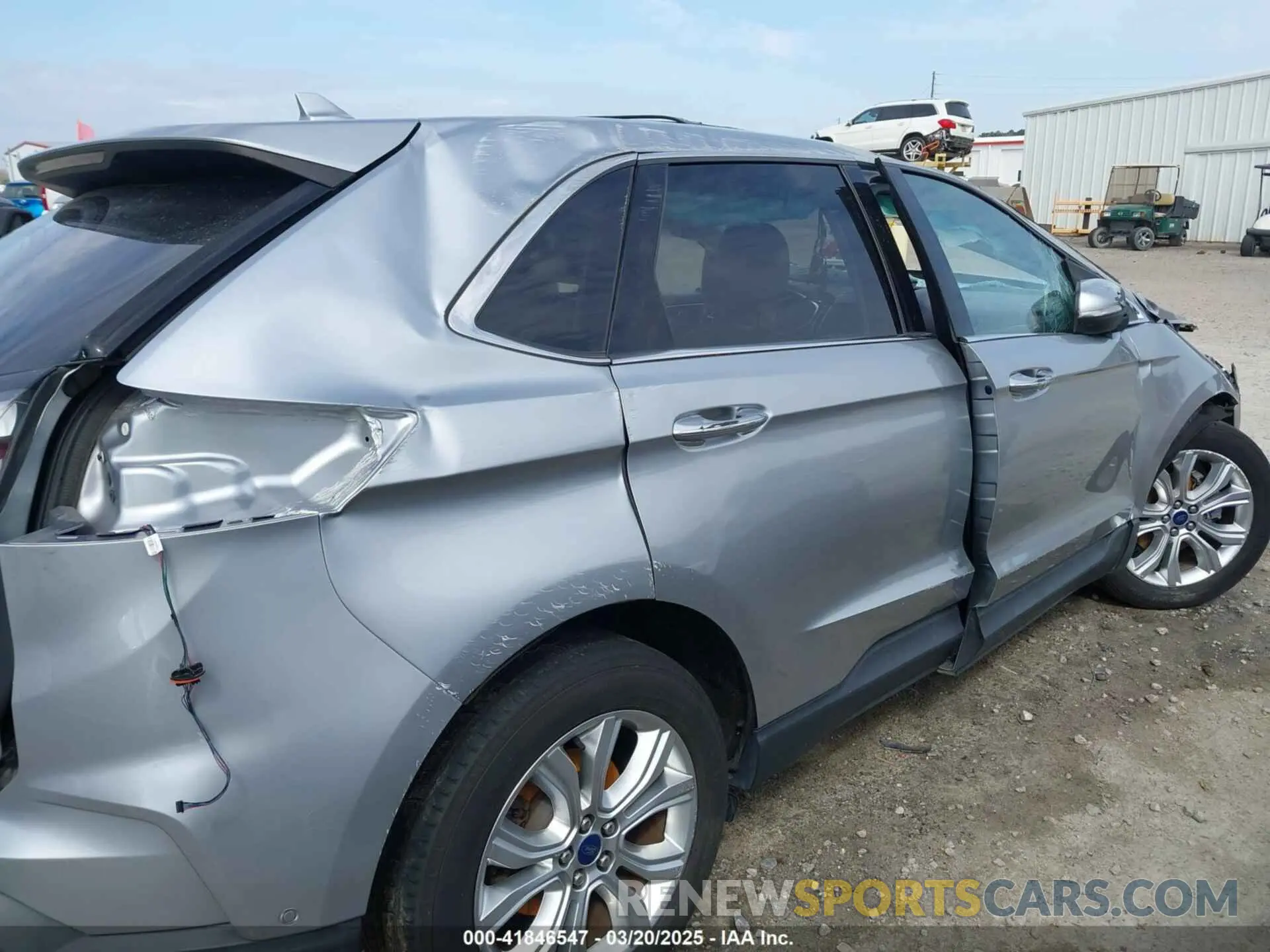 16 fotografías del automóvil dañado 2FMPK3K98LBA16399 FORD EDGE 2020