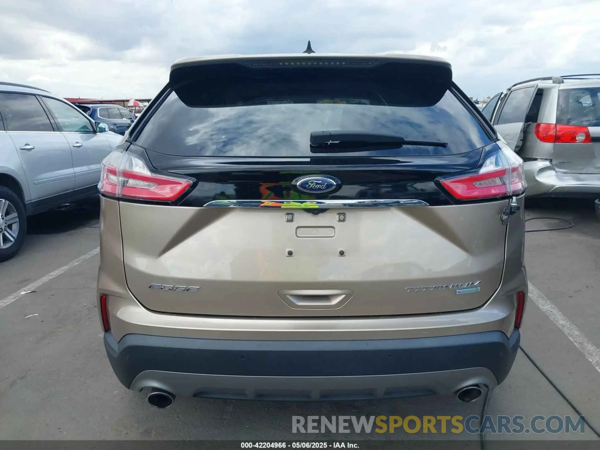 16 fotografías del automóvil dañado 2FMPK3K98LBB41063 FORD EDGE 2020