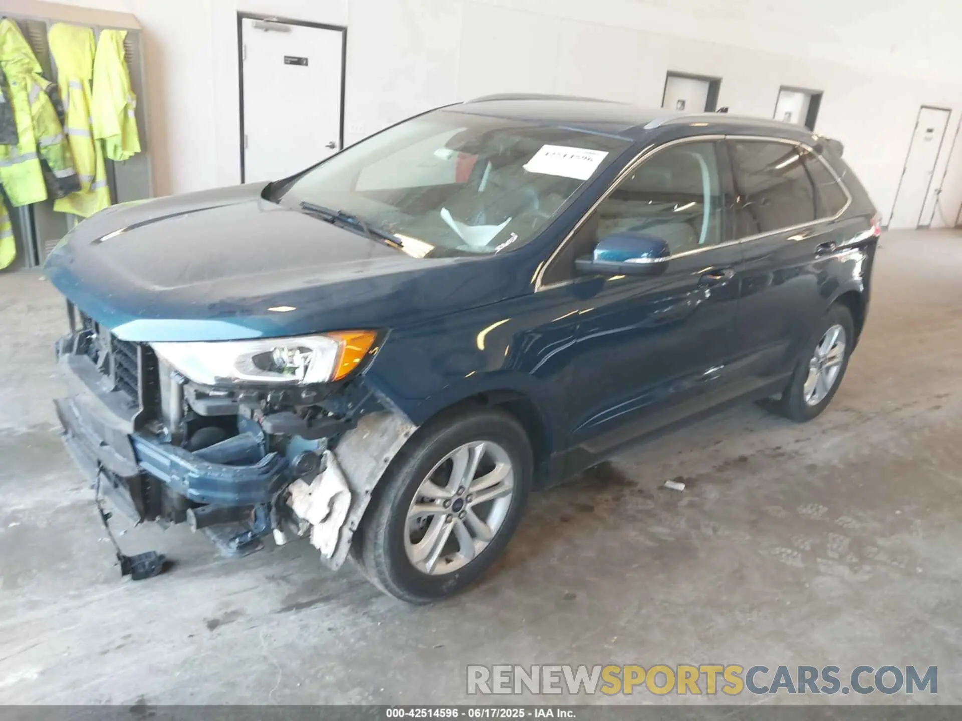2 fotografías del automóvil dañado 2FMPK4J90LBA09924 FORD EDGE 2020