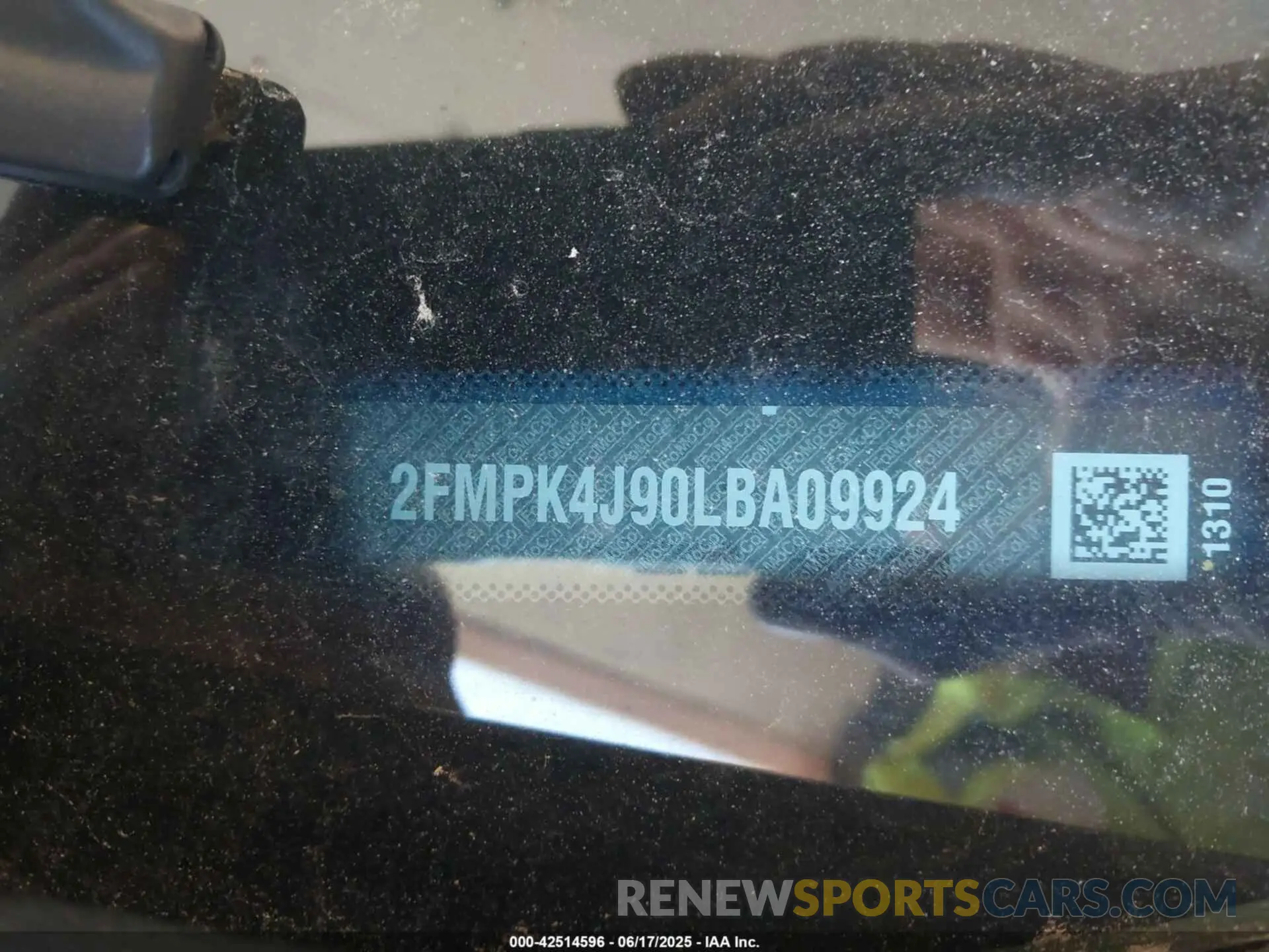 9 fotografías del automóvil dañado 2FMPK4J90LBA09924 FORD EDGE 2020