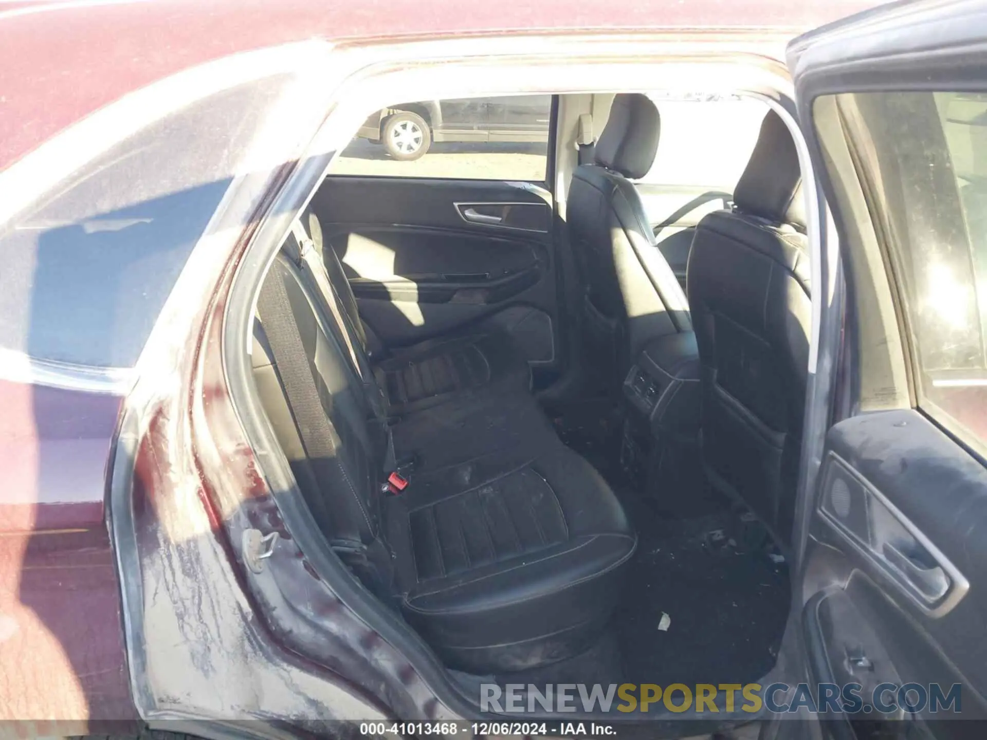 8 fotografías del automóvil dañado 2FMPK4J95LBA88331 FORD EDGE 2020