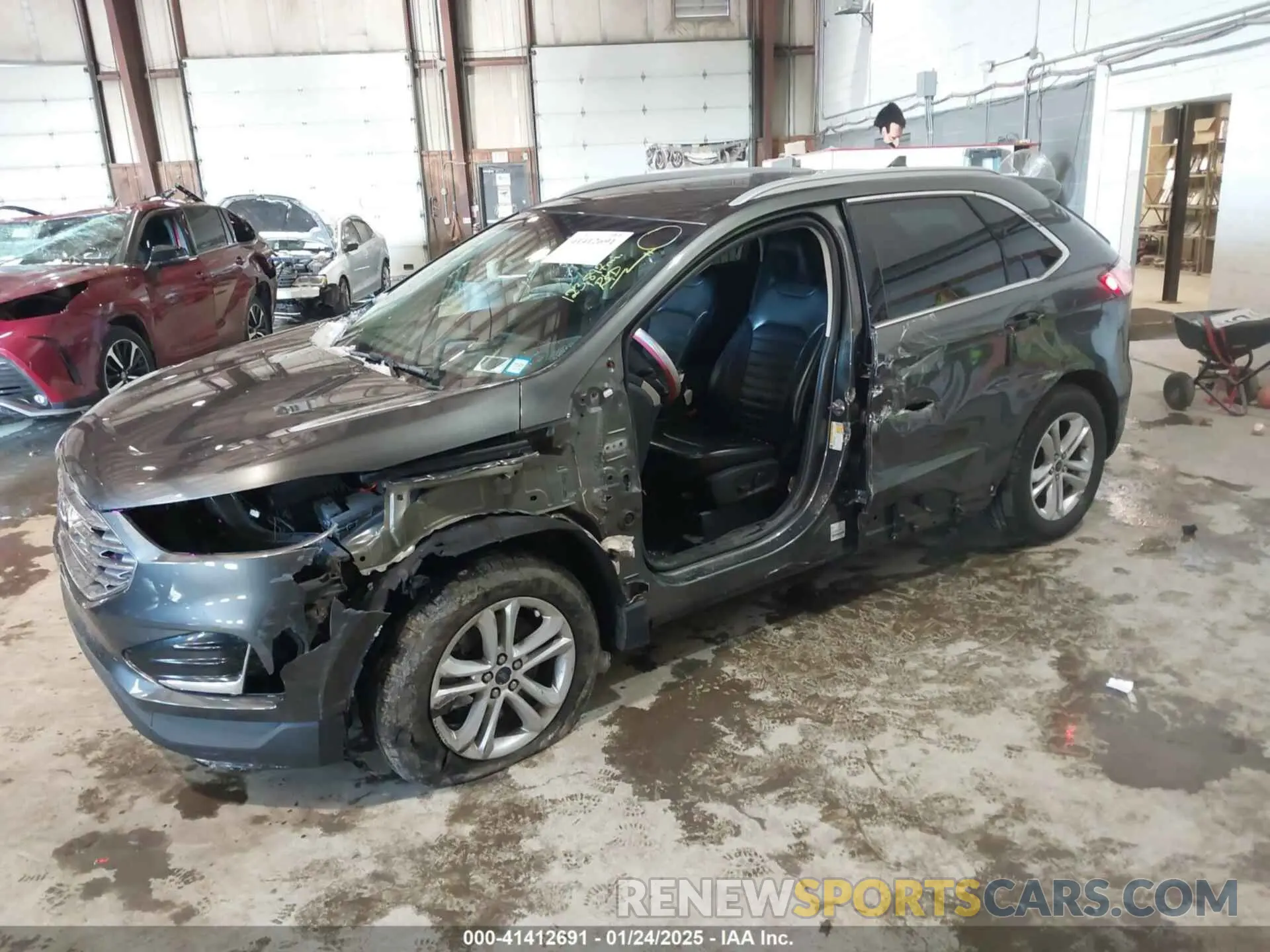2 fotografías del automóvil dañado 2FMPK4J99LBA44087 FORD EDGE 2020