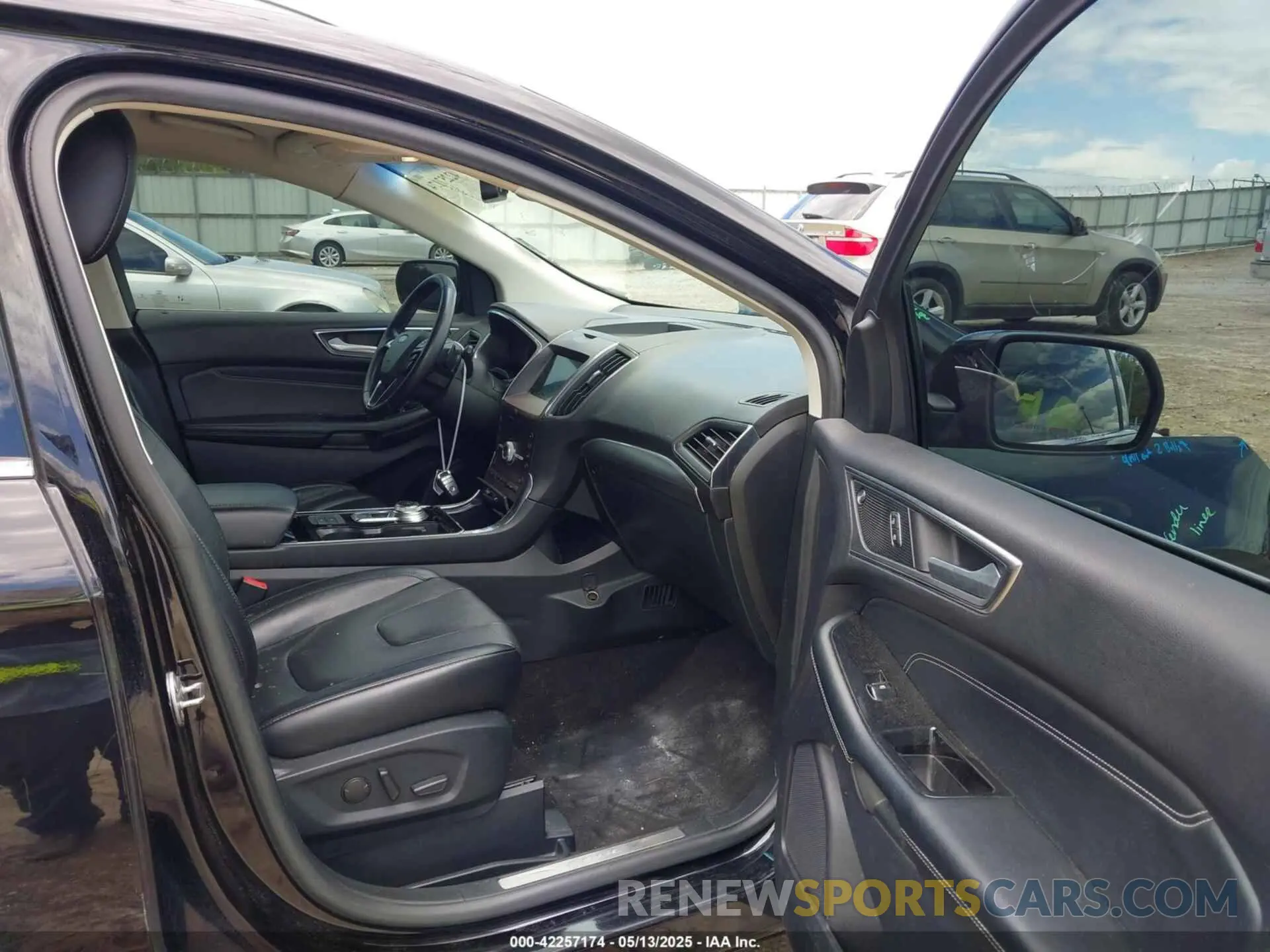 5 fotografías del automóvil dañado 2FMPK4K90LBA55977 FORD EDGE 2020