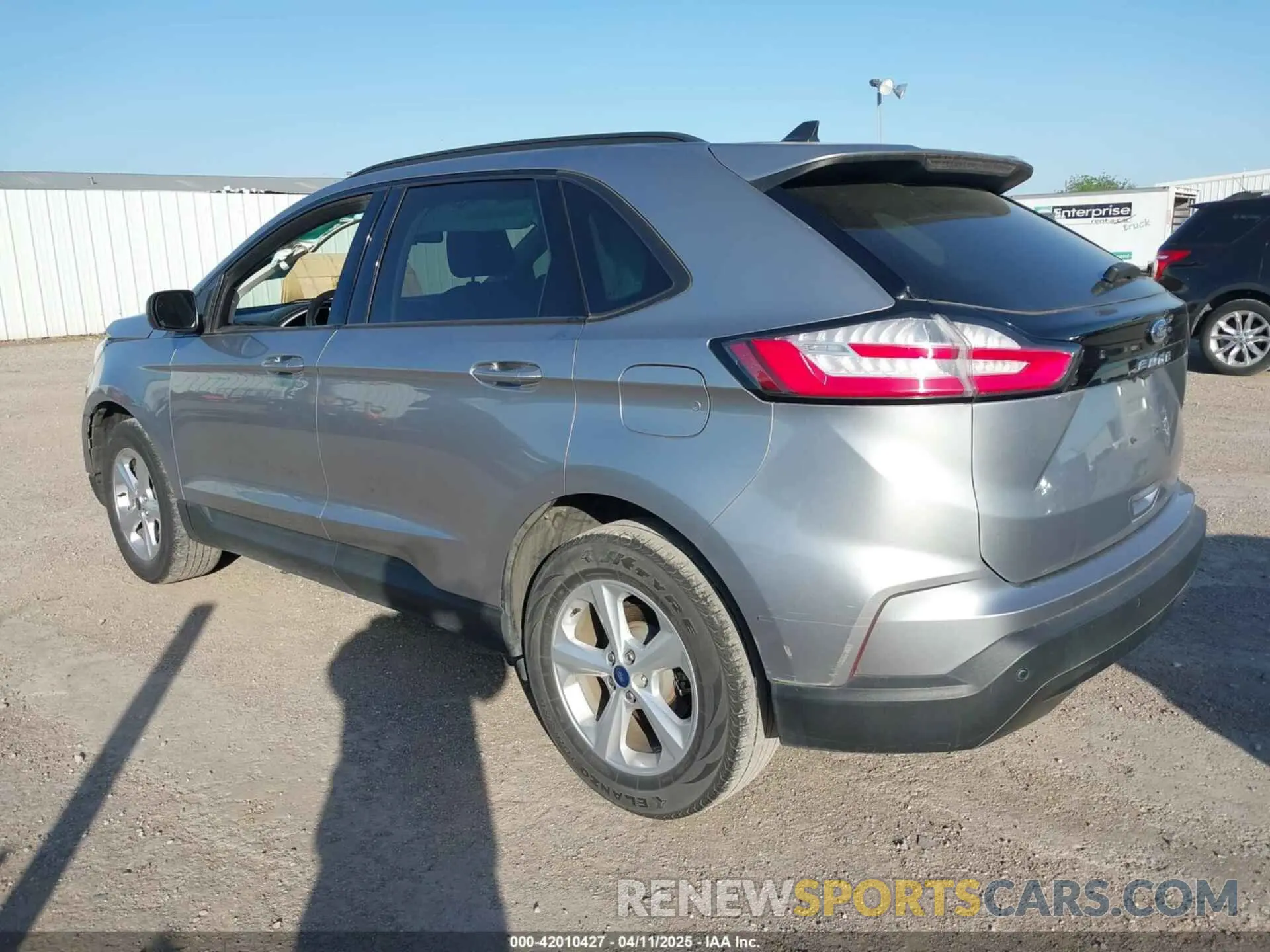 3 fotografías del automóvil dañado 2FMPK3G93MBA24811 FORD EDGE 2021
