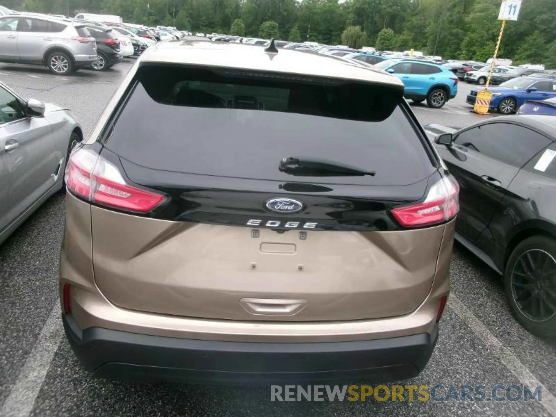 11 fotografías del automóvil dañado 2FMPK3G95MBA47989 FORD EDGE 2021