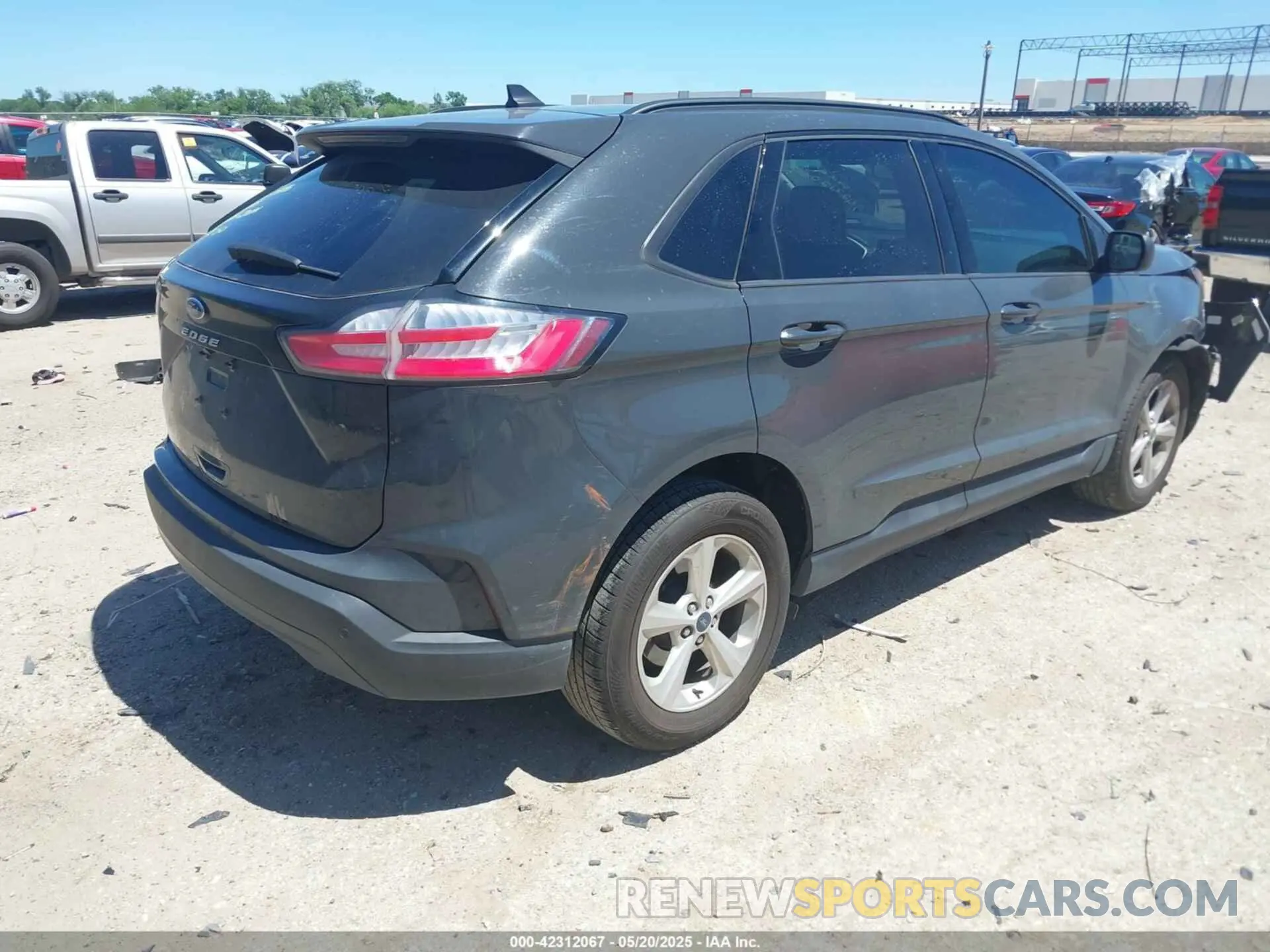 4 fotografías del automóvil dañado 2FMPK3G99MBA26188 FORD EDGE 2021