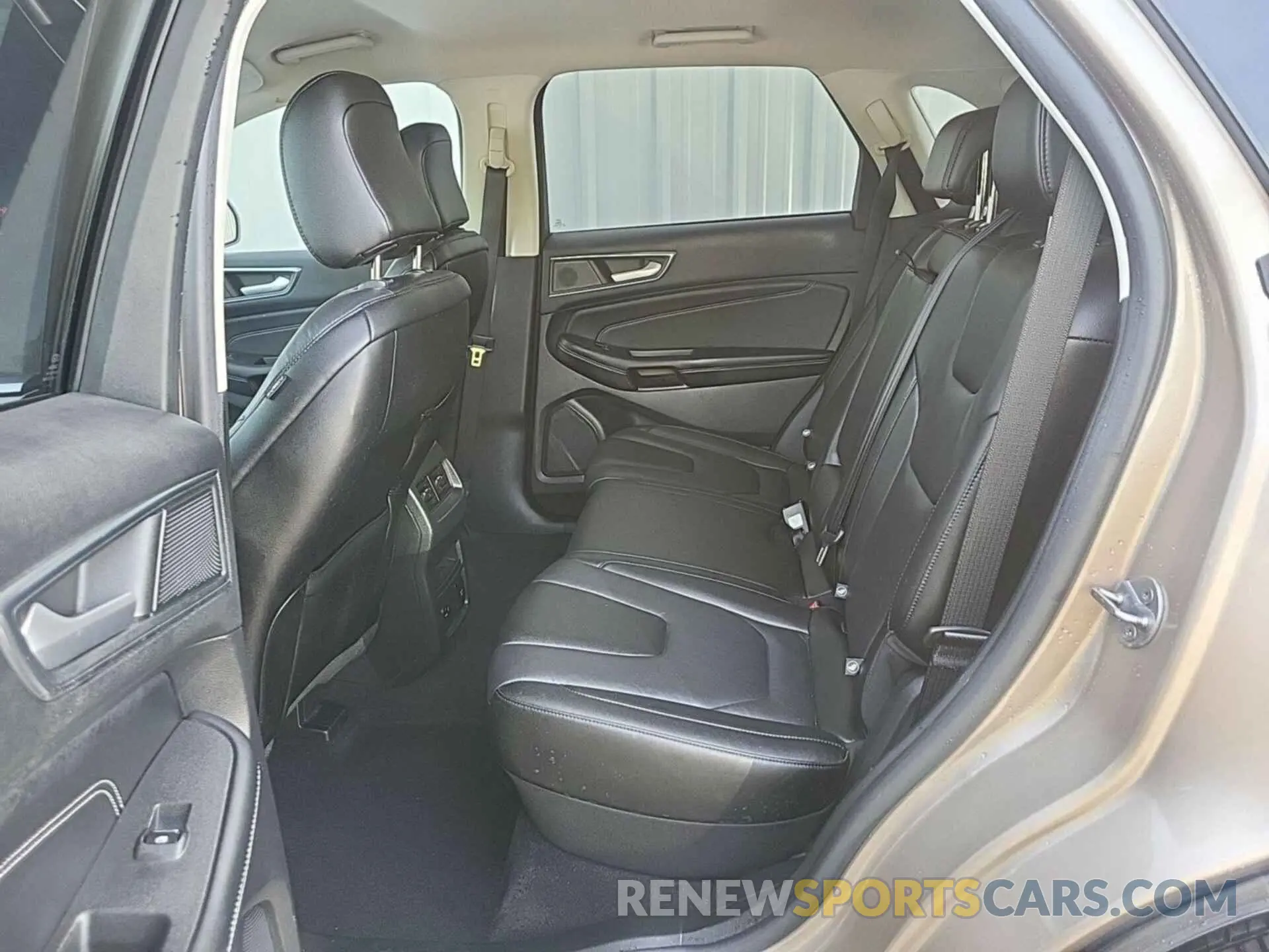 18 fotografías del automóvil dañado 2FMPK3K91MBA50959 FORD EDGE 2021