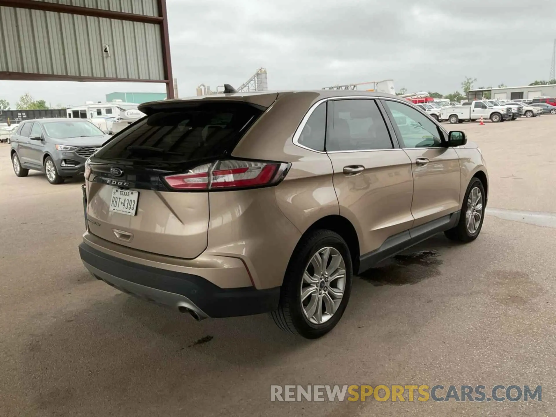 12 fotografías del automóvil dañado 2FMPK3K93MBA50462 FORD EDGE 2021