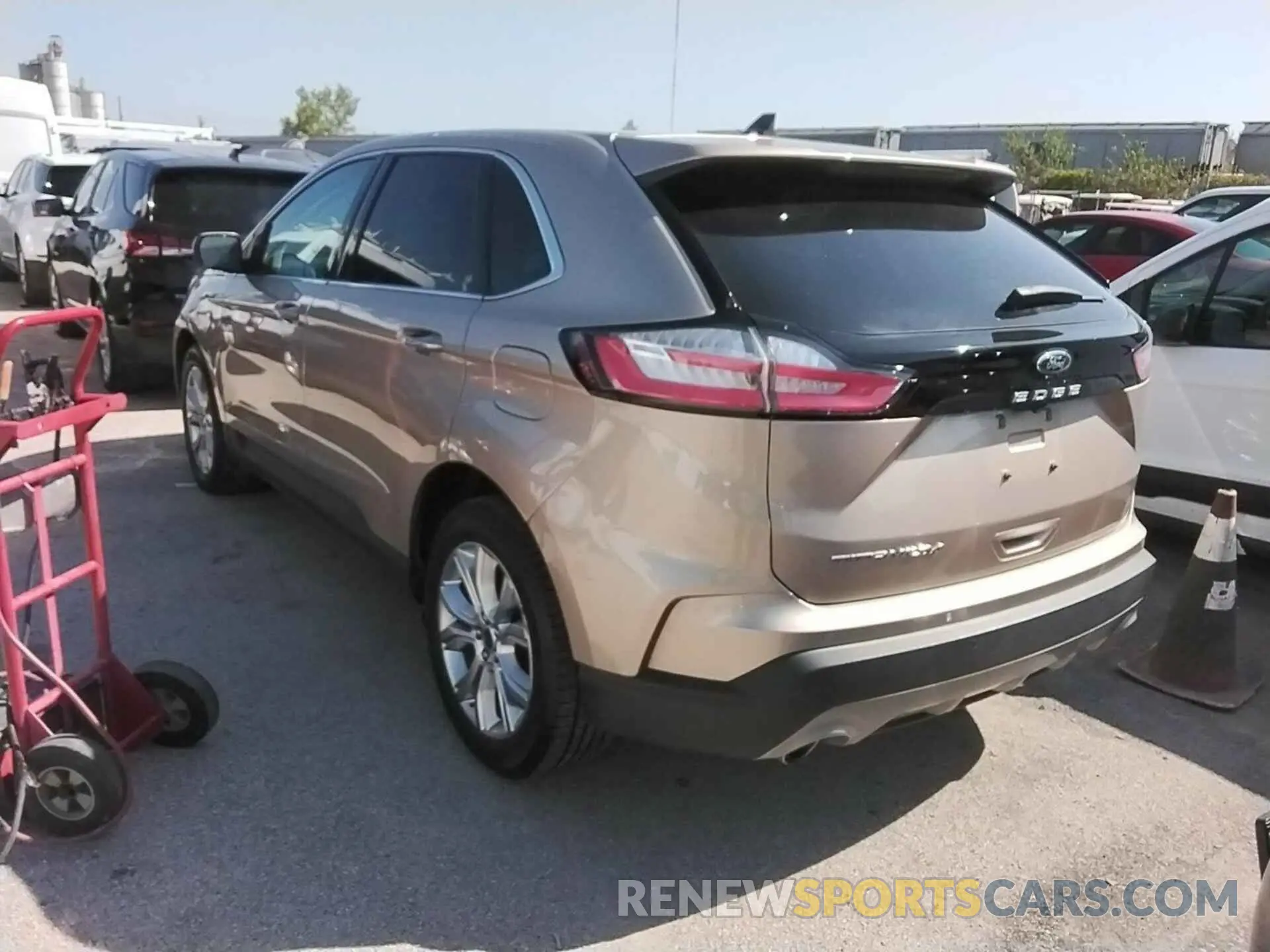 7 fotografías del automóvil dañado 2FMPK3K93MBA50462 FORD EDGE 2021
