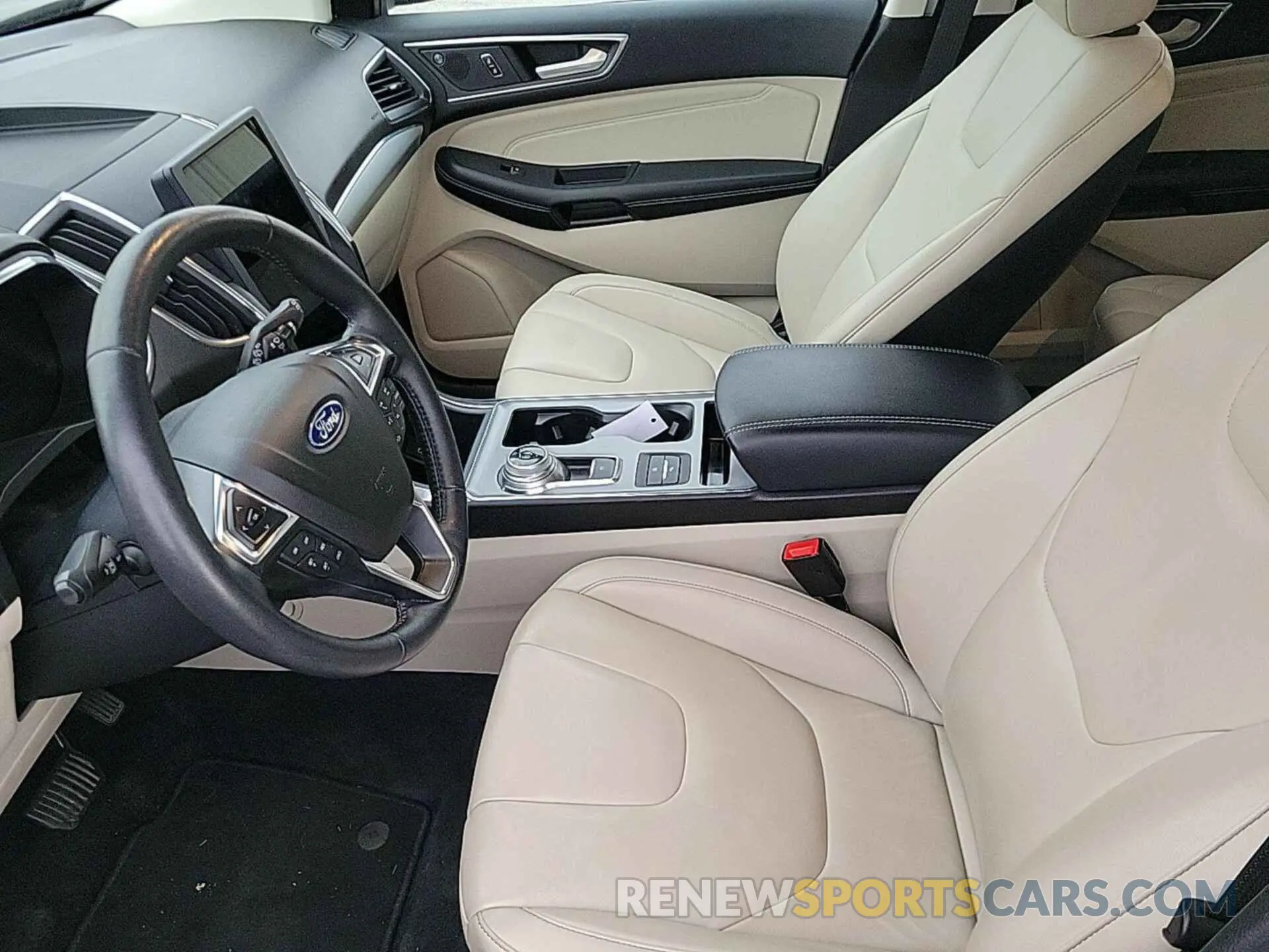 4 fotografías del automóvil dañado 2FMPK3K96MBA51511 FORD EDGE 2021