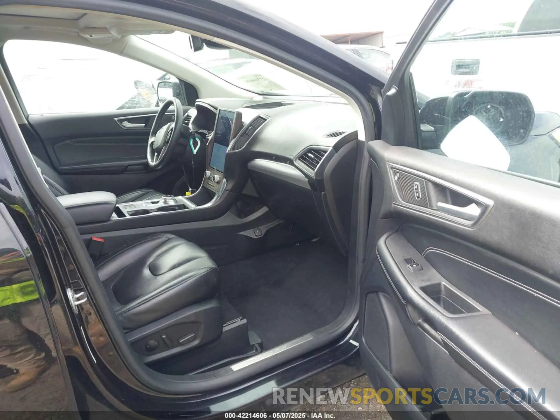 5 fotografías del automóvil dañado 2FMPK3K99MBA16882 FORD EDGE 2021