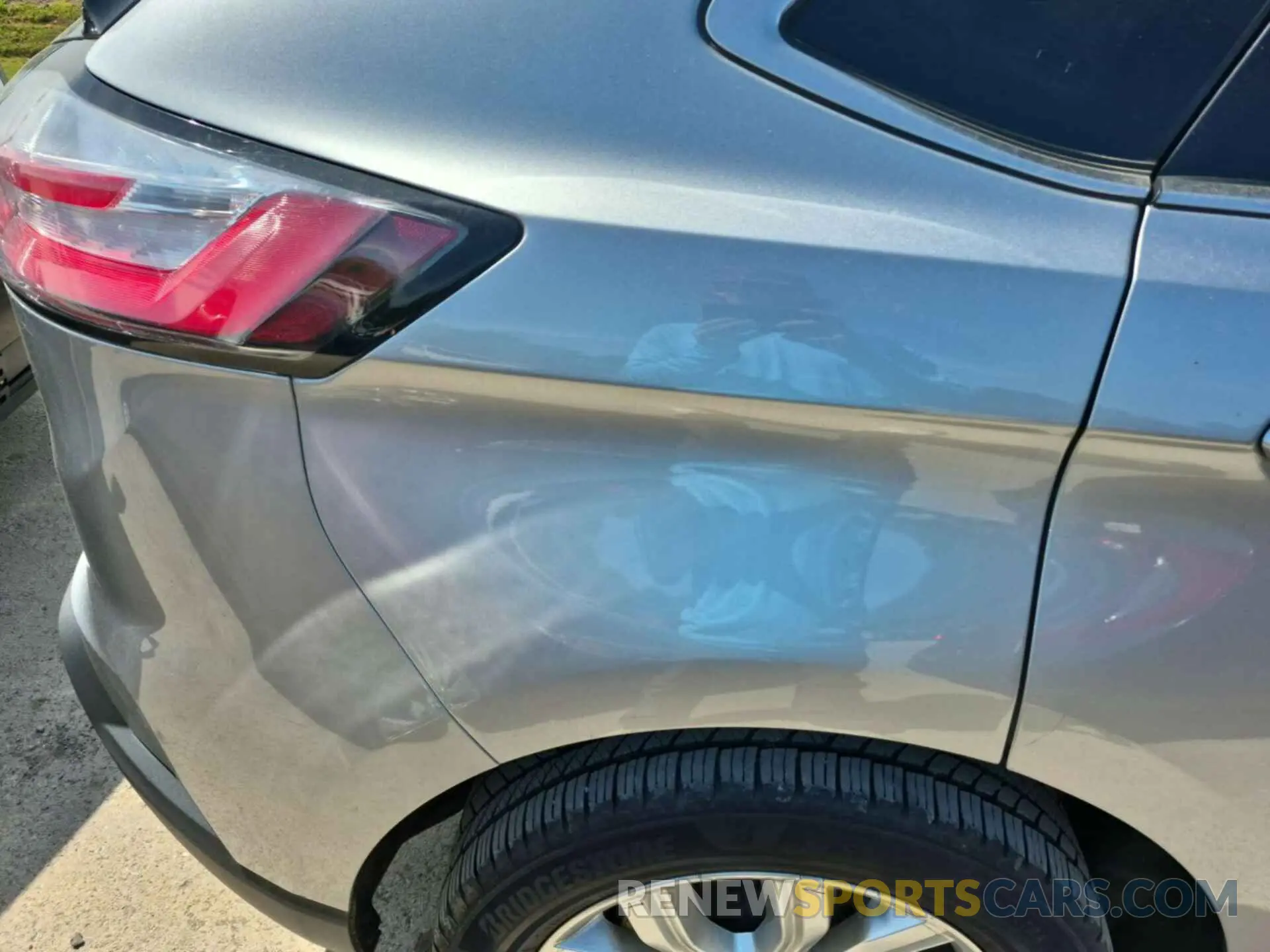 6 fotografías del automóvil dañado 2FMPK3K9XMBA50703 FORD EDGE 2021