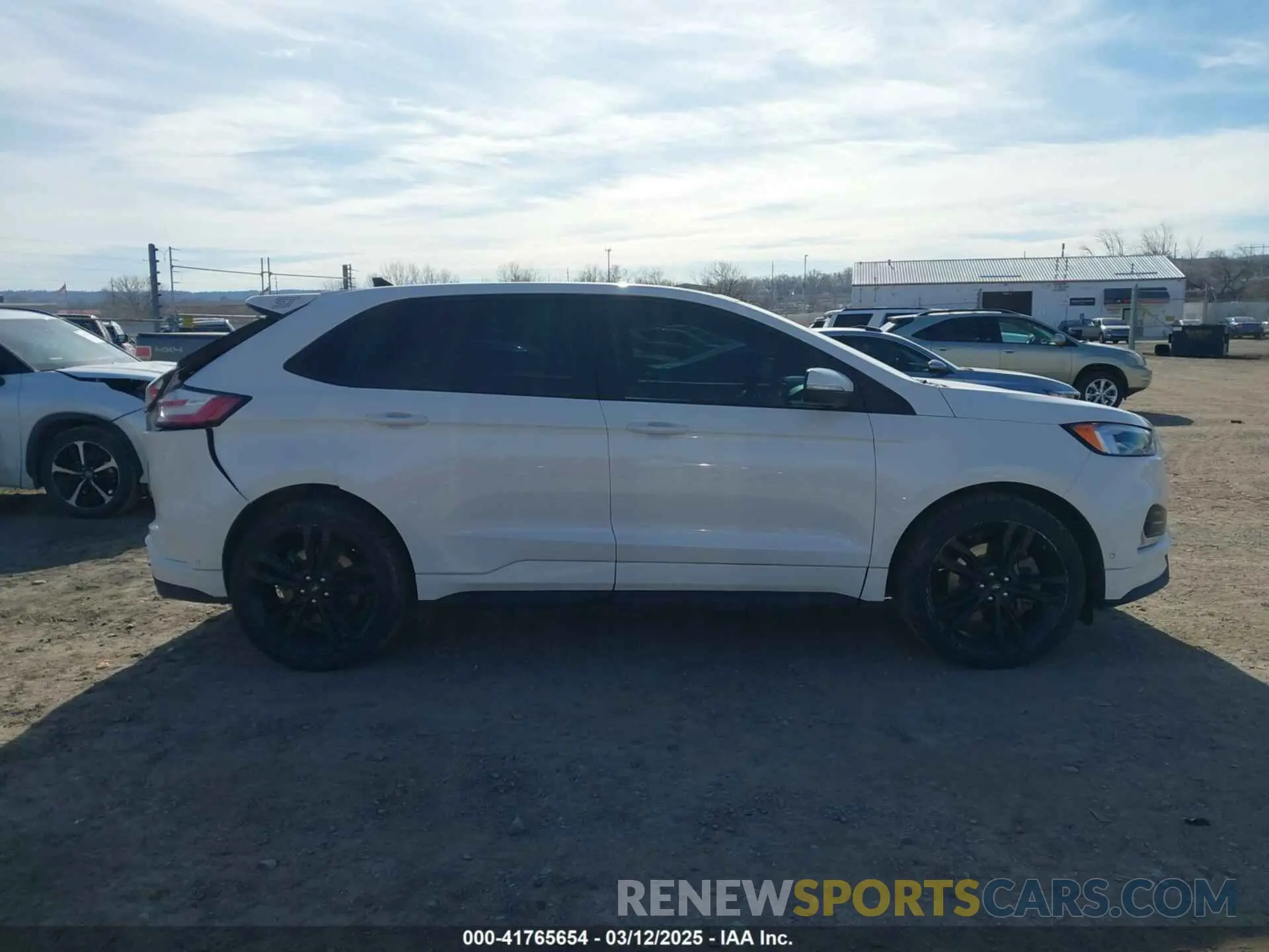 13 fotografías del automóvil dañado 2FMPK4AP4MBA18478 FORD EDGE 2021