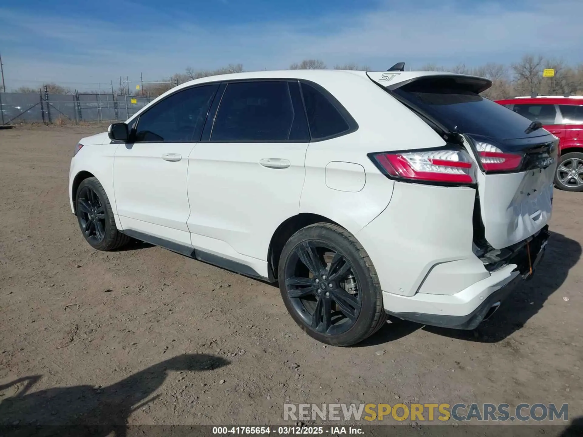 3 fotografías del automóvil dañado 2FMPK4AP4MBA18478 FORD EDGE 2021