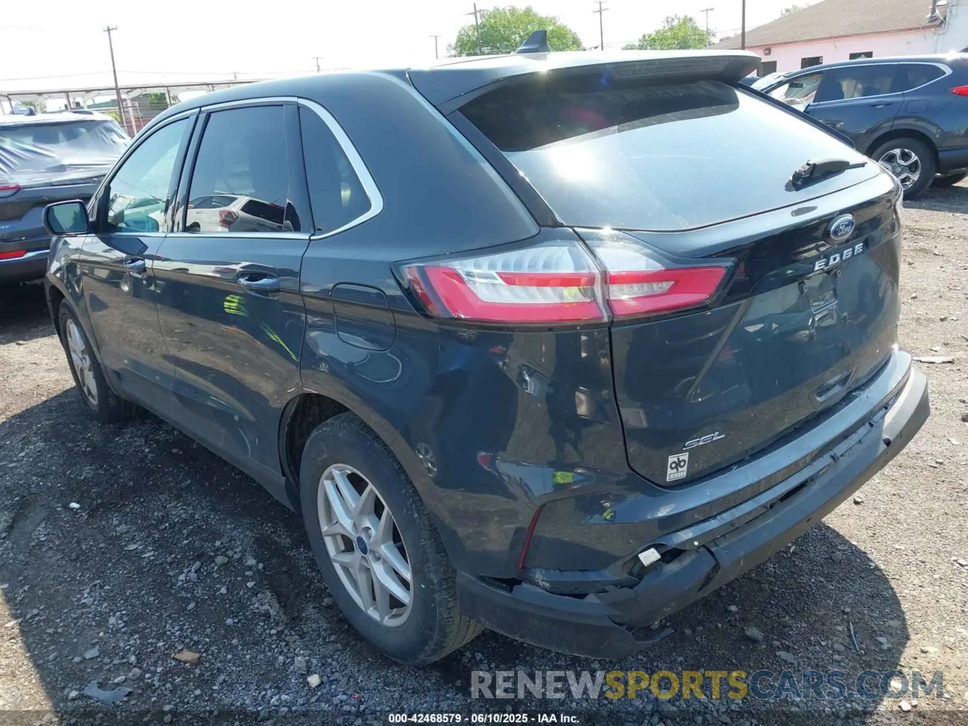 3 fotografías del automóvil dañado 2FMPK4J93MBA33037 FORD EDGE 2021