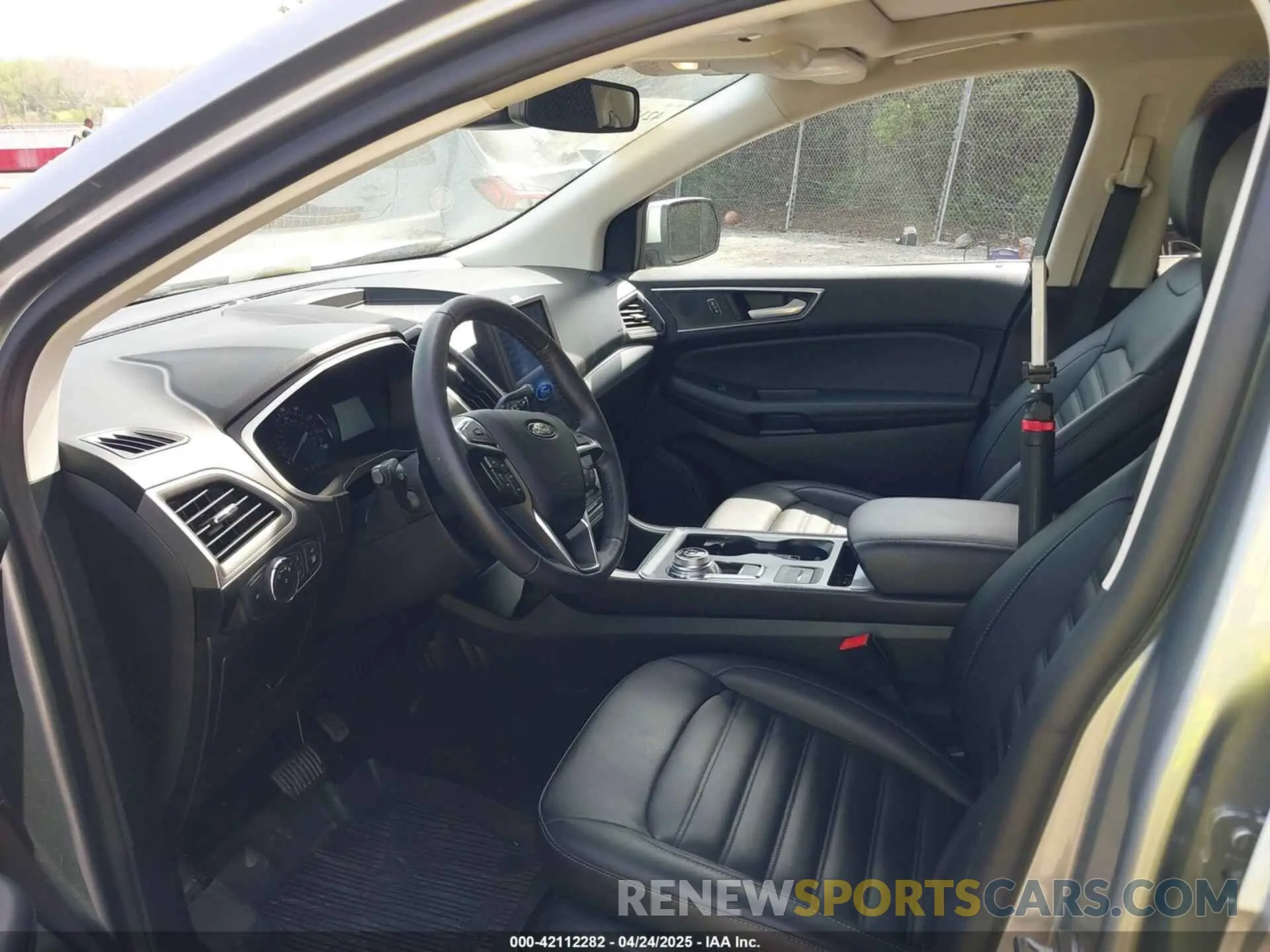 5 fotografías del automóvil dañado 2FMPK4J95MBA03957 FORD EDGE 2021